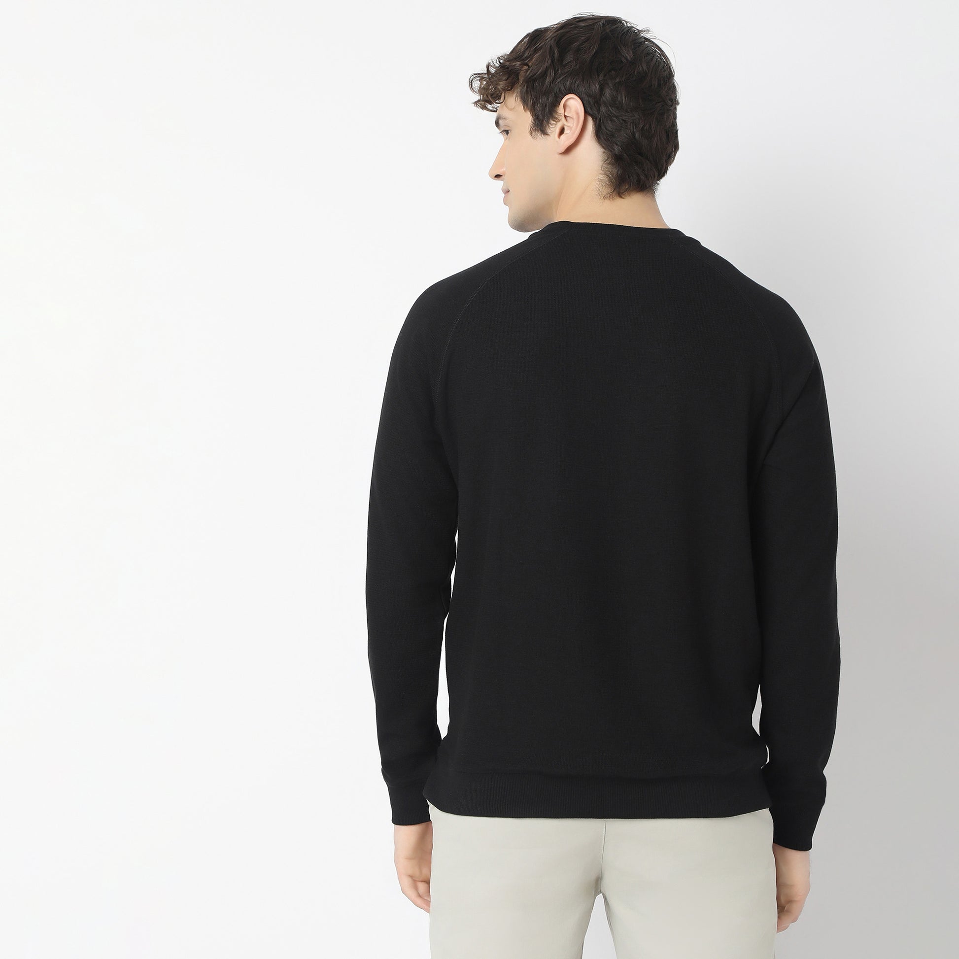Buy Men Regular Fit Solid Raglan Sleeve Sweat Tee  - Style Union