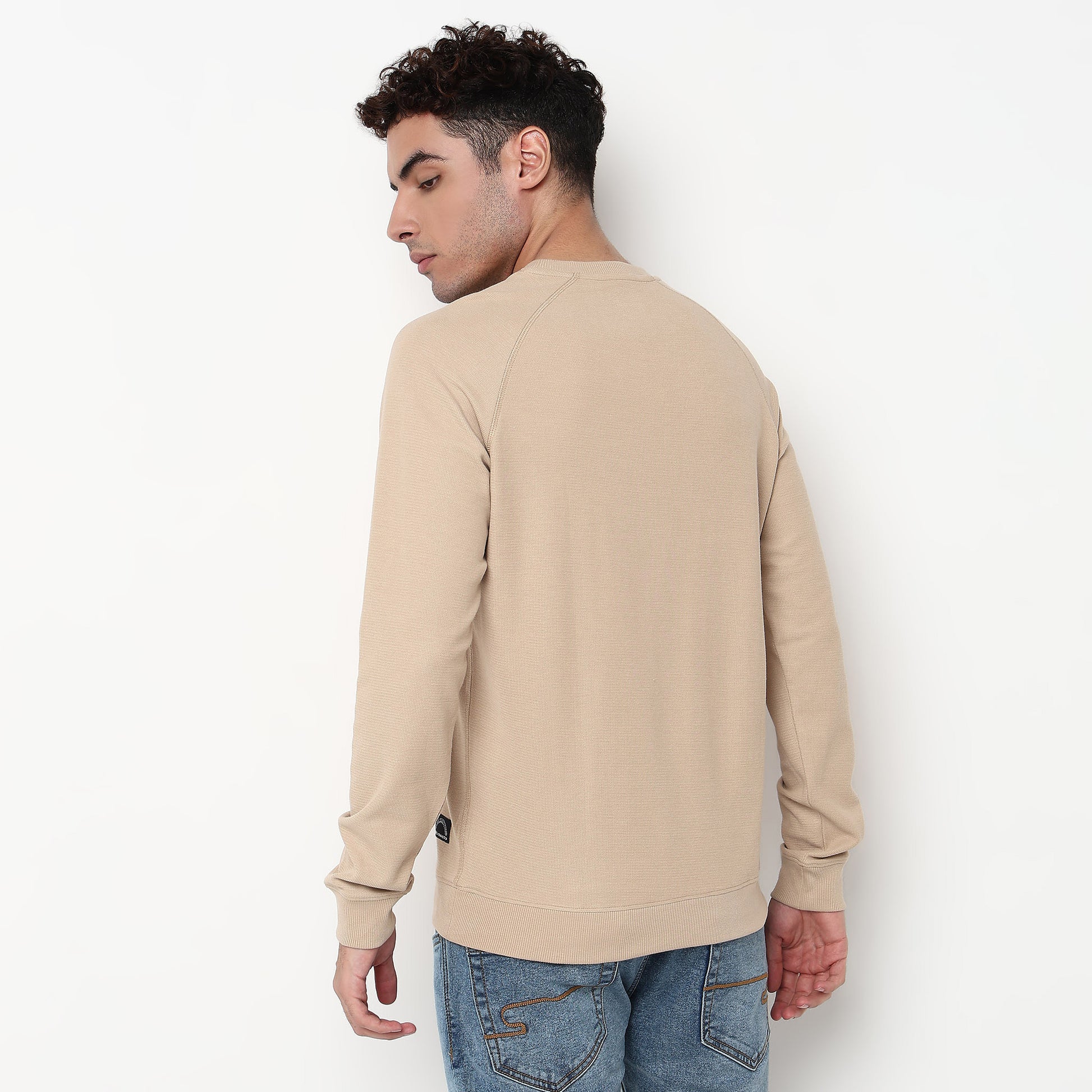 Buy Men Regular Fit Solid Raglan Sleeve Sweat Tee  - Style Union