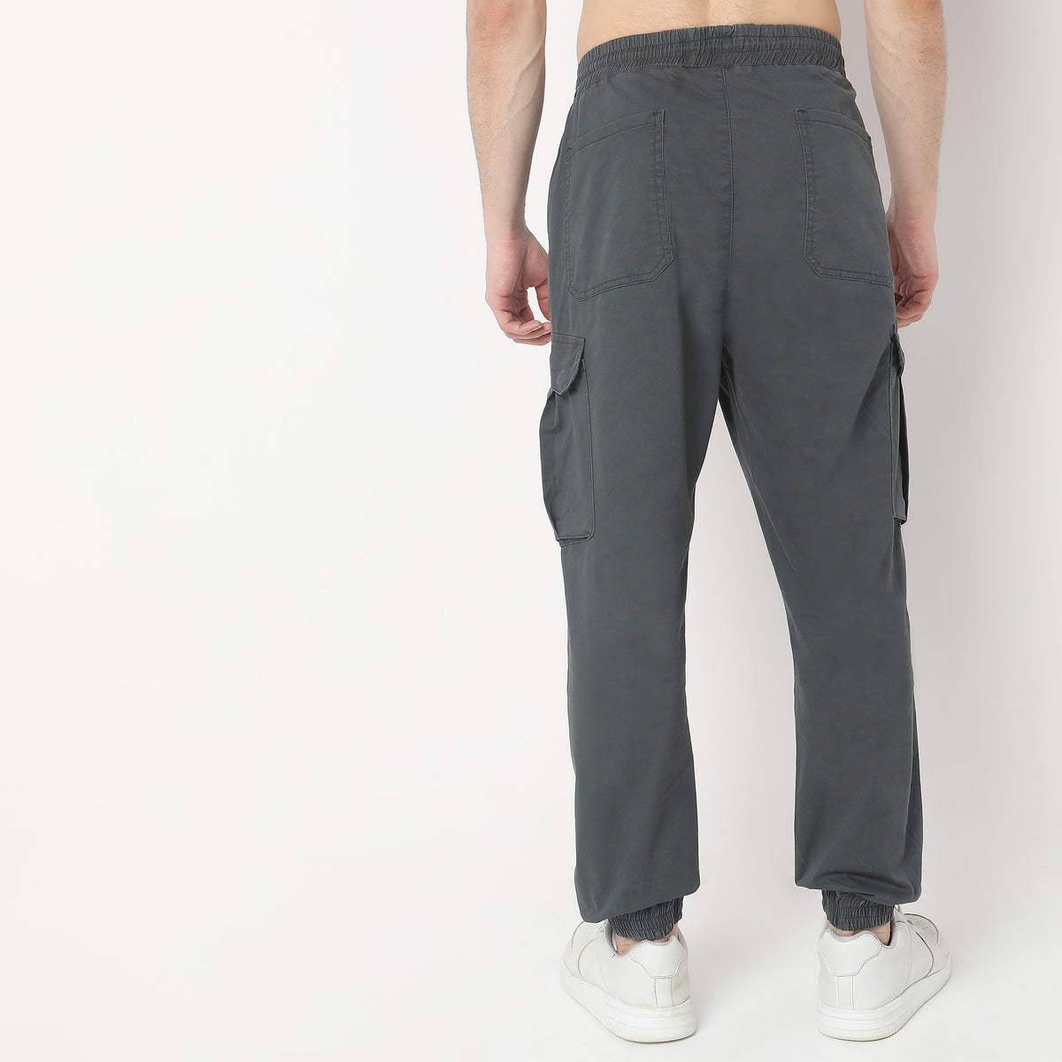 Regular Fit Solid Mid Rise Joggers