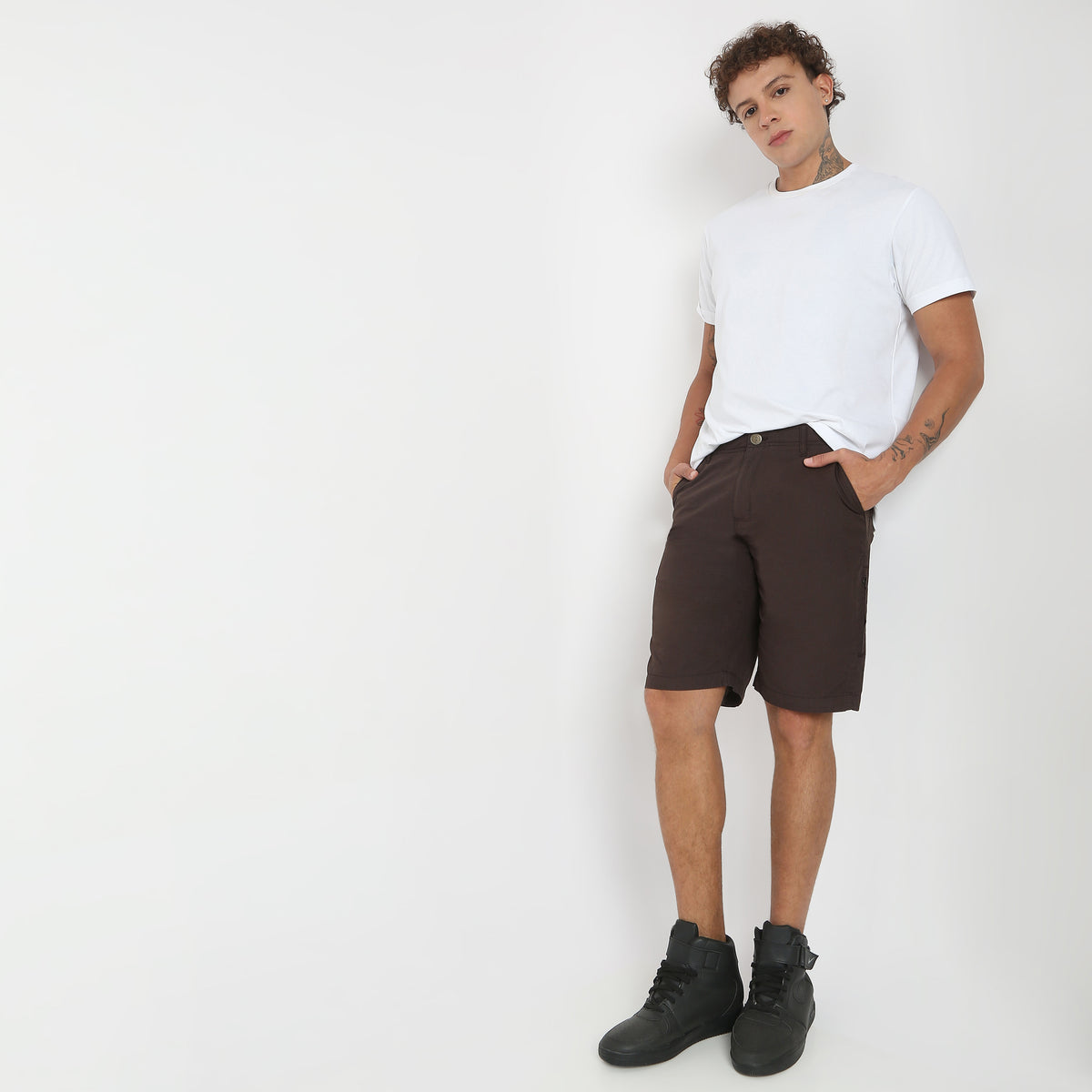 Regular Fit Solid Mid Rise Shorts