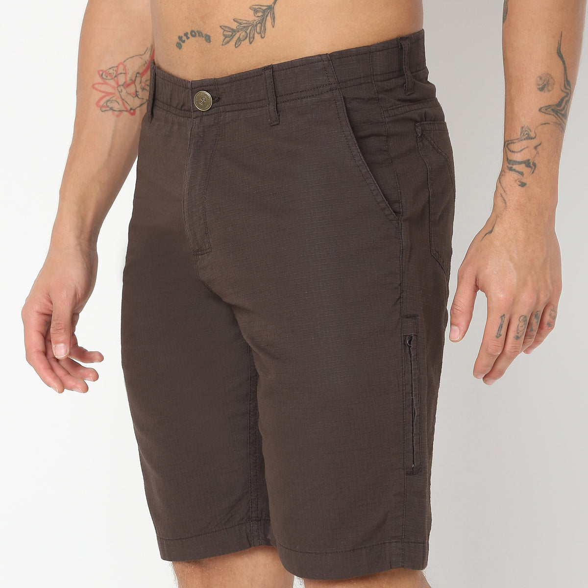 Regular Fit Solid Mid Rise Shorts