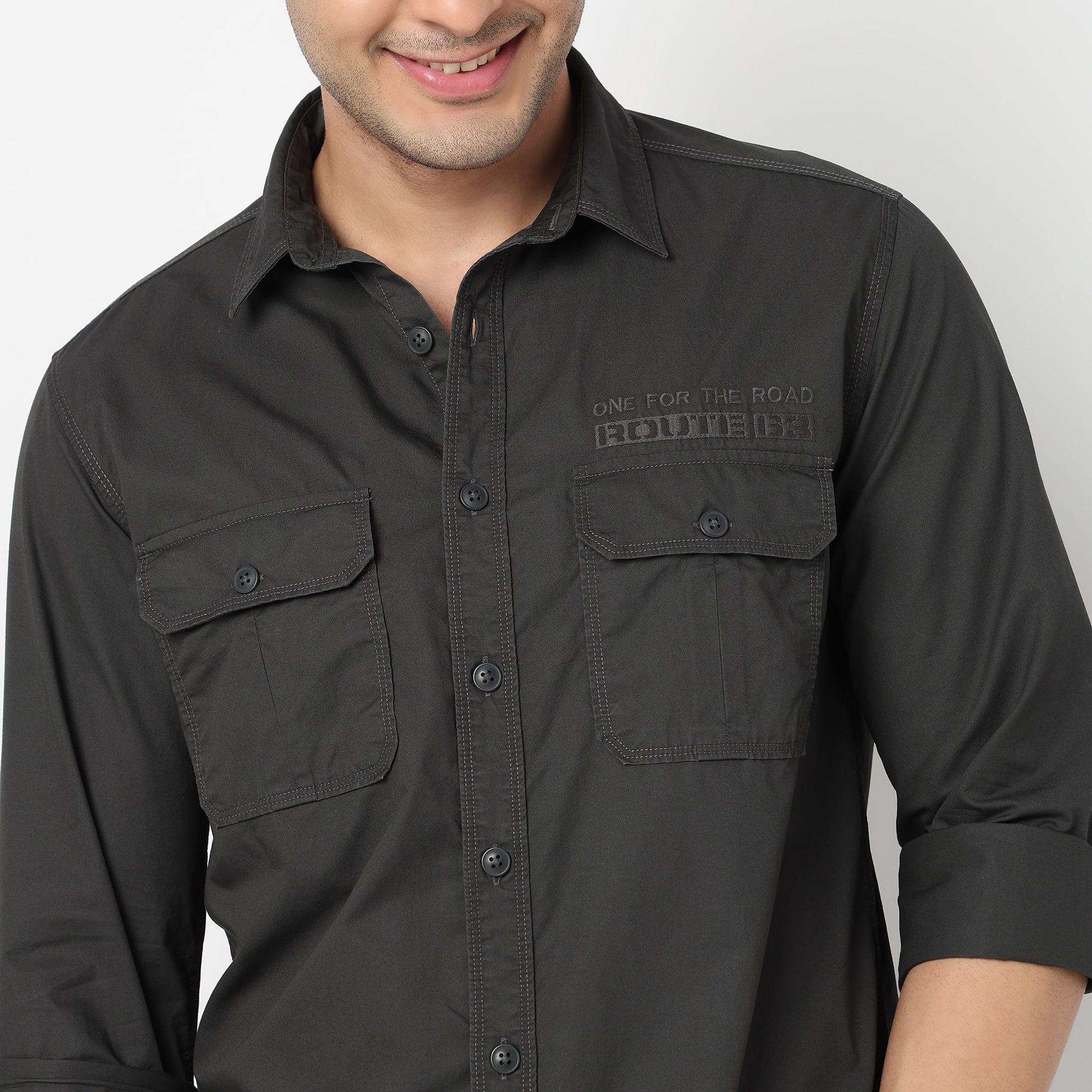 Modern Explorerᵉˣ Twin Pocket Slim Fit 100% Cotton Solid Shirt