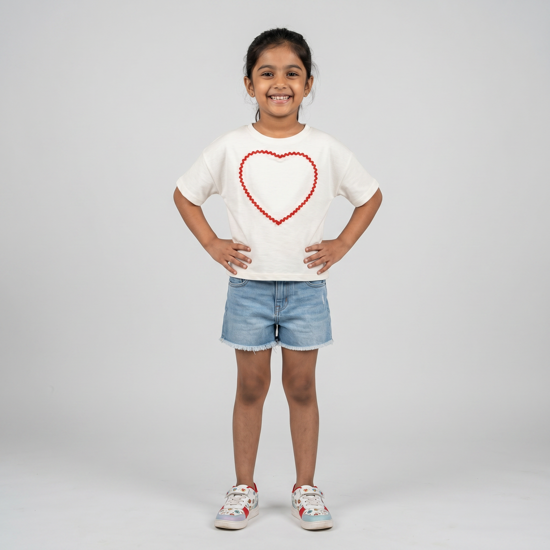 Girls Embellished Crew Neck T-Shirt