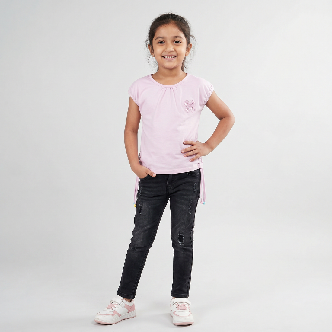 Girls Cotton Embellished Crew Neck T-Shirt