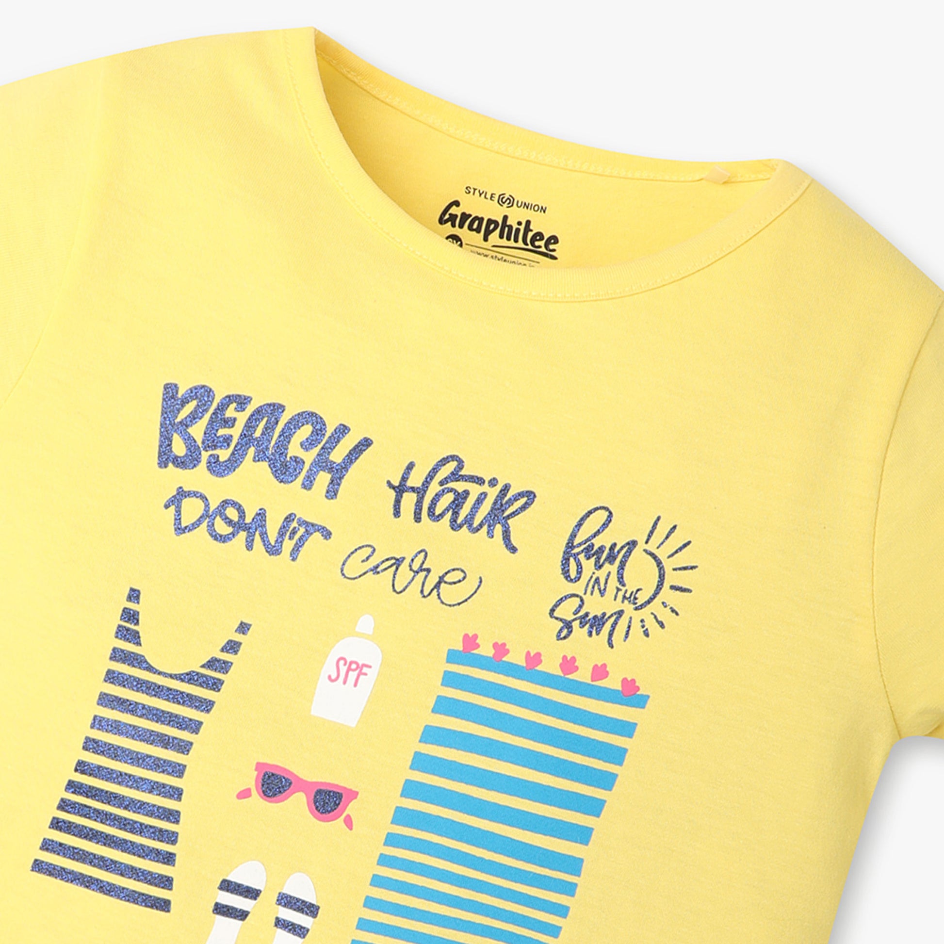 Girls Regular Fit Graphic Crew Neck T-Shirt