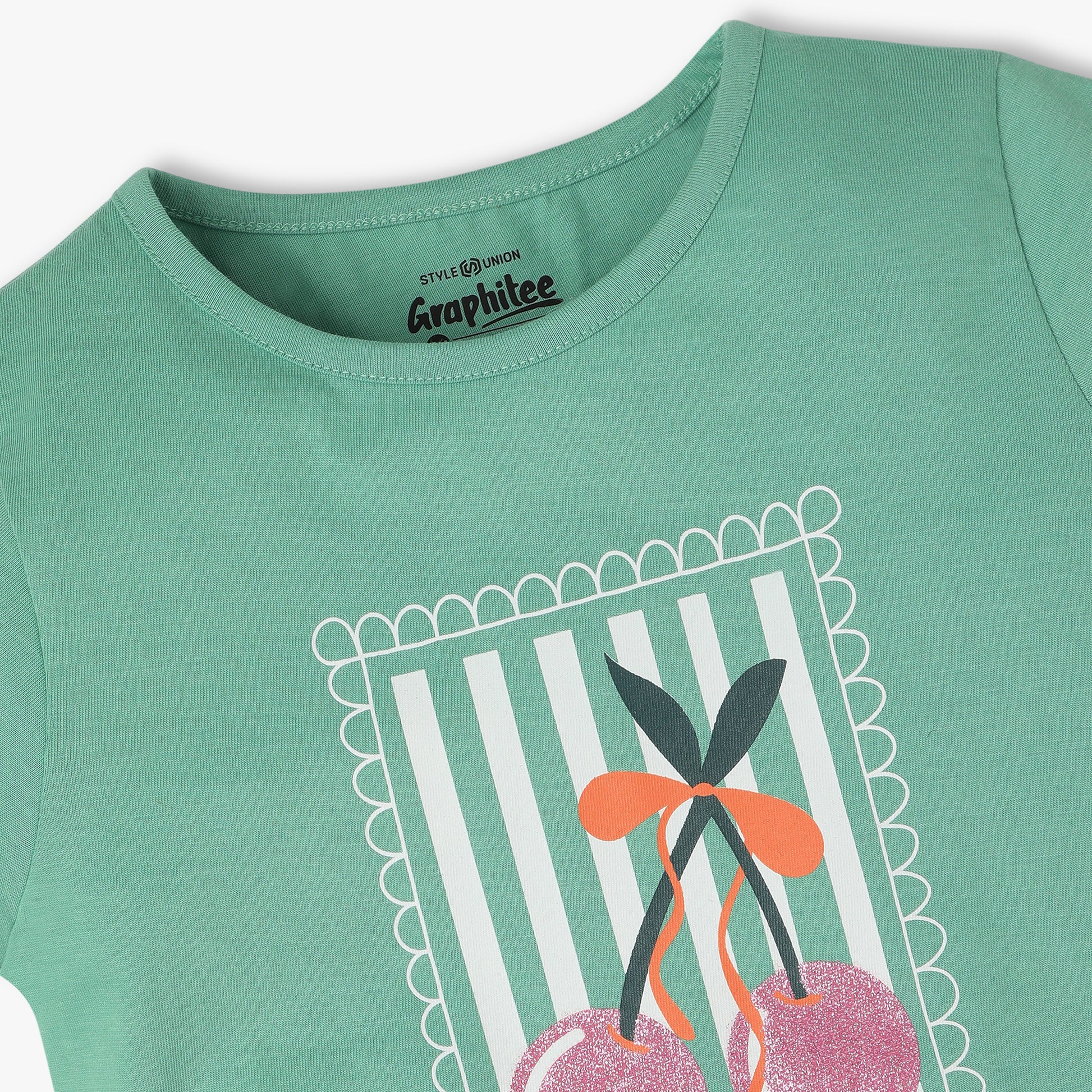 Girls Regular Fit Graphic Crew Neck Short Sleeve T-Shirt