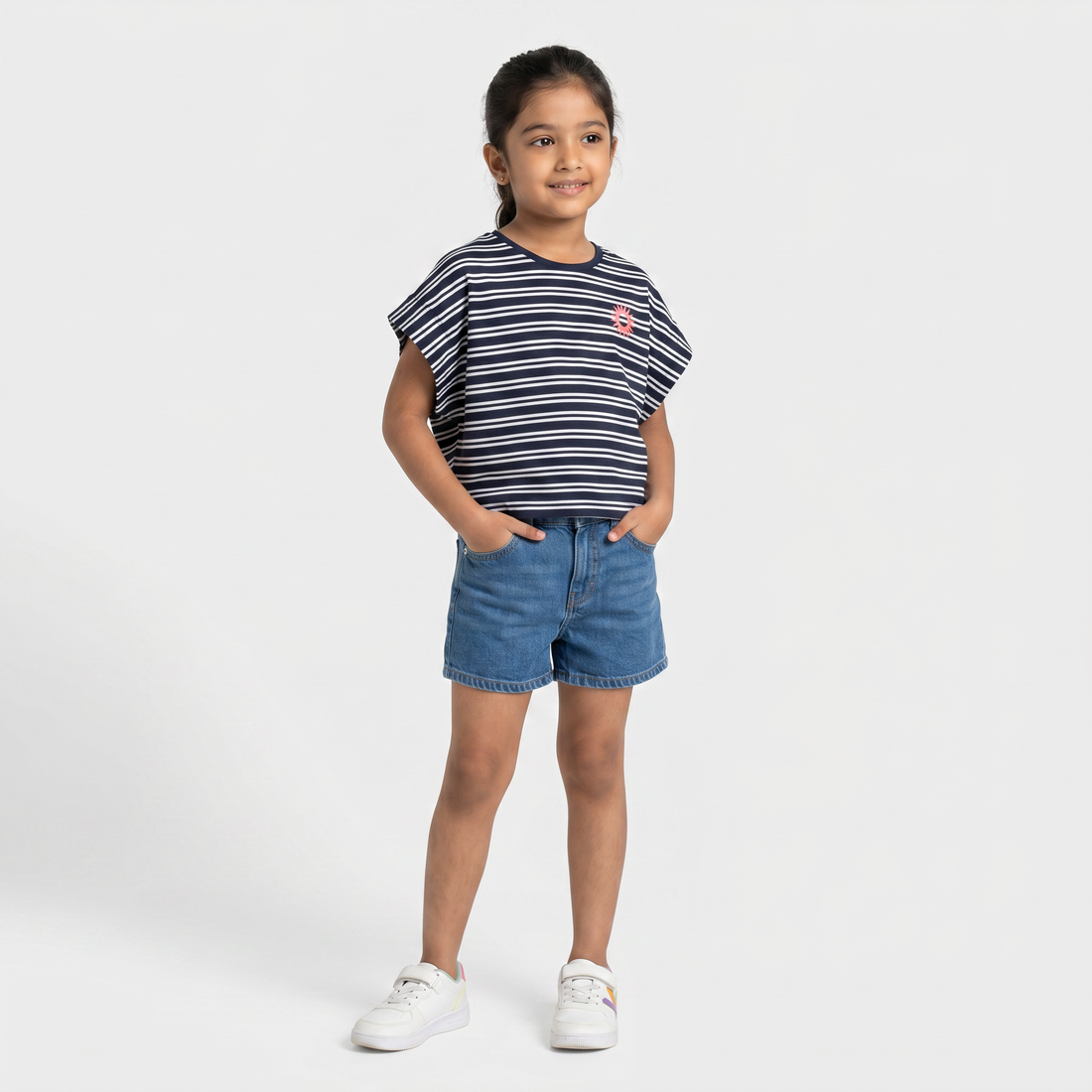 Girls Cotton Crew Neck Graphitee