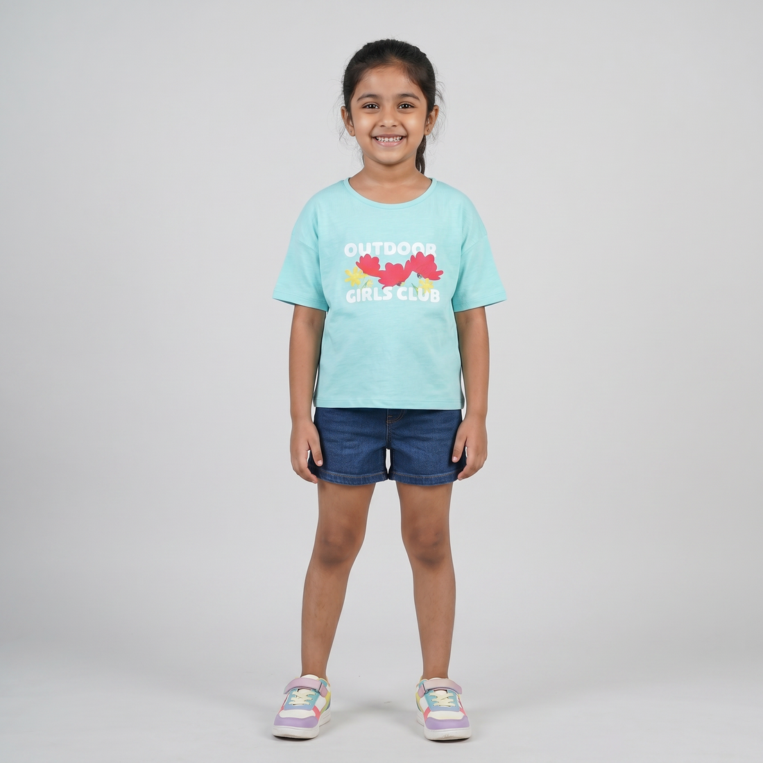 Girls Cotton Crew Neck Graphitee