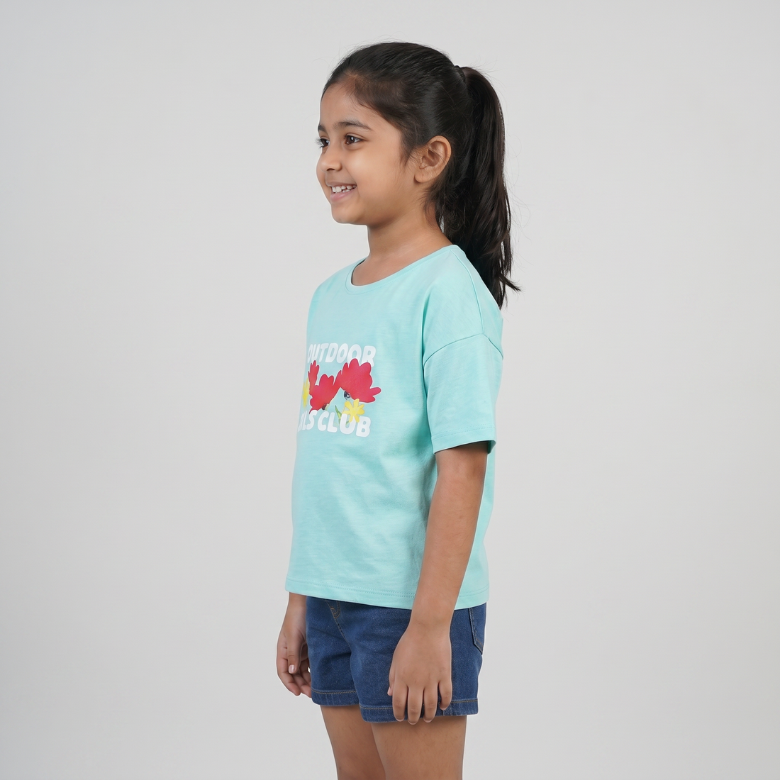 Girls Cotton Crew Neck Graphitee