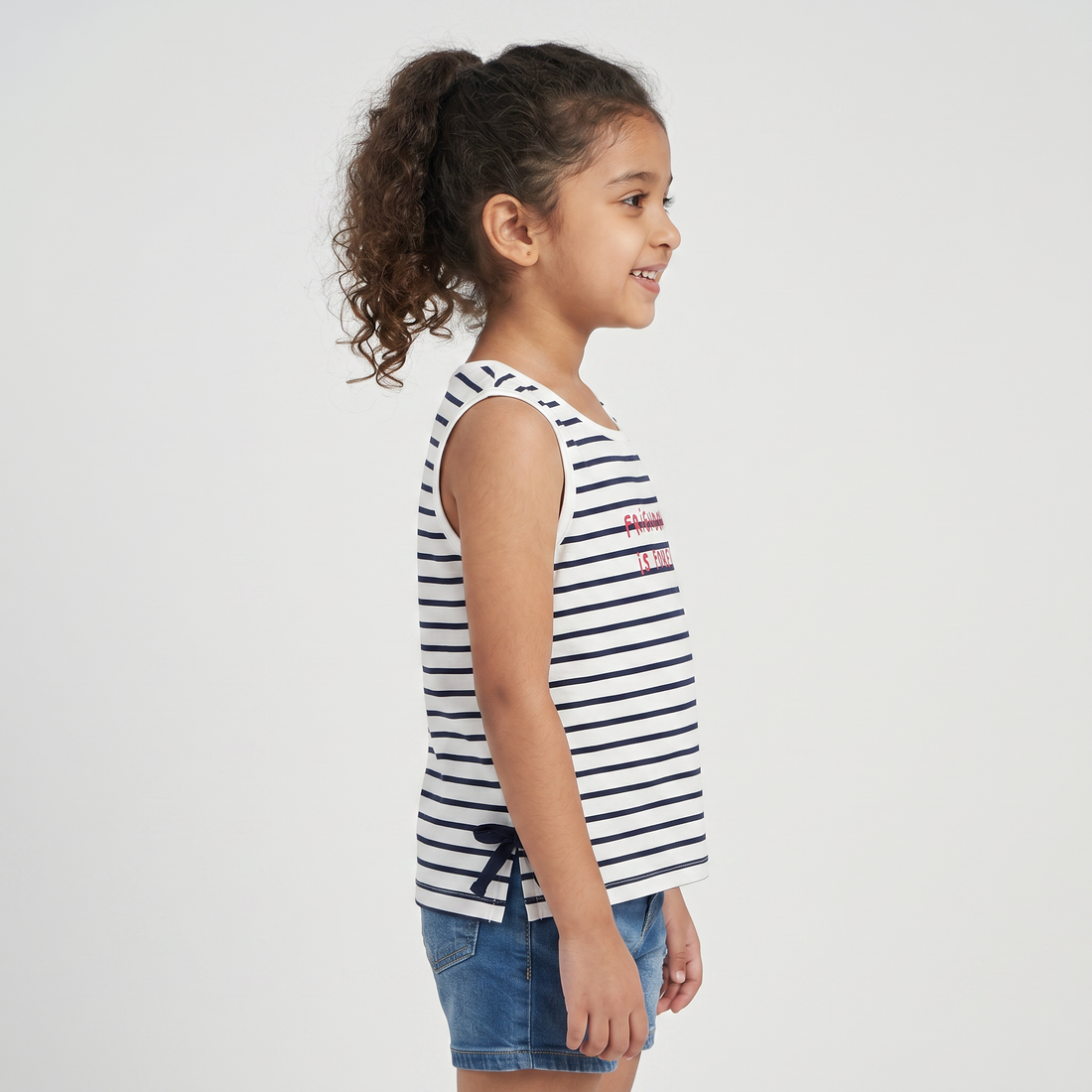 Girls Cotton Crew Neck Graphitee