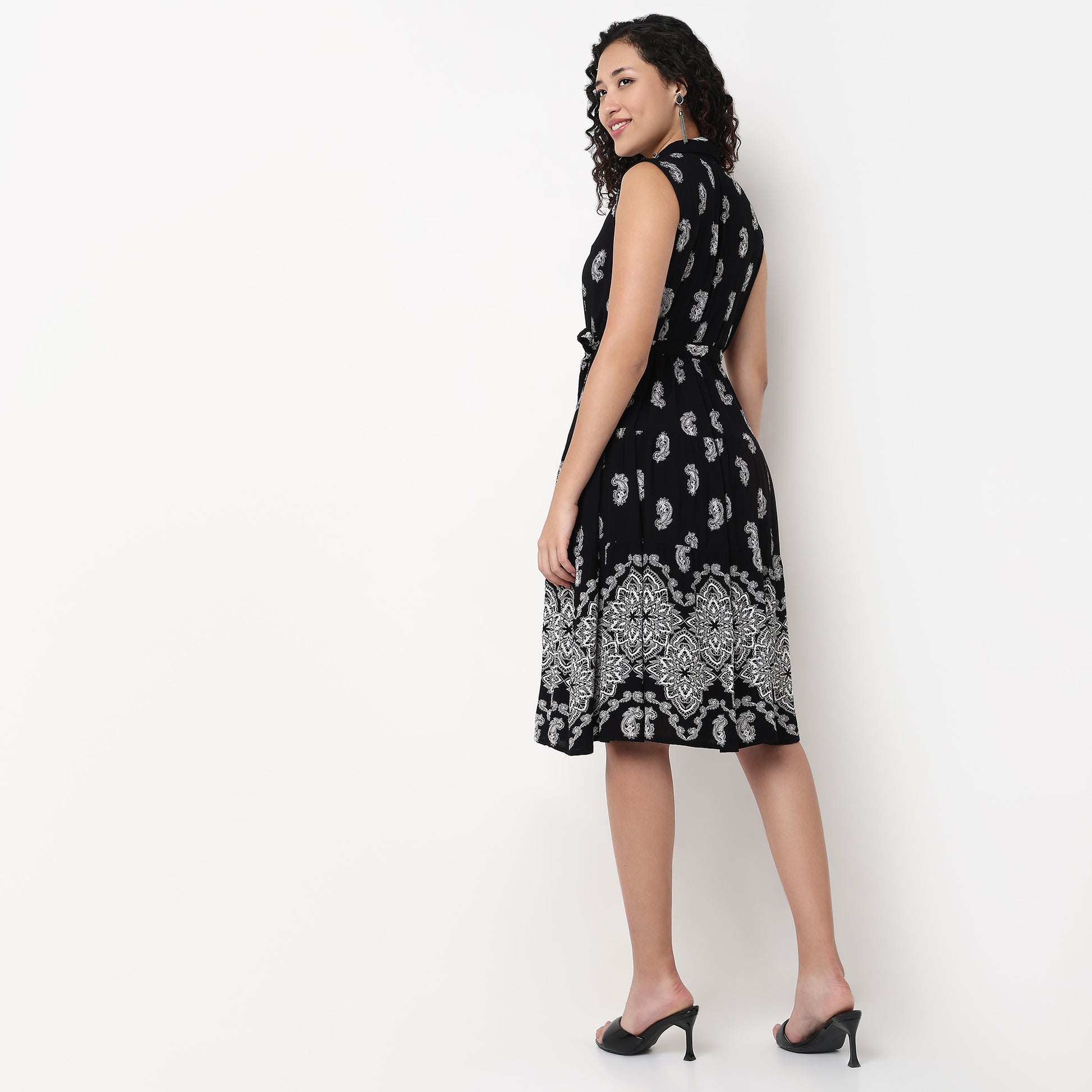 Shirt Collar Sleeveless Tiered Dress