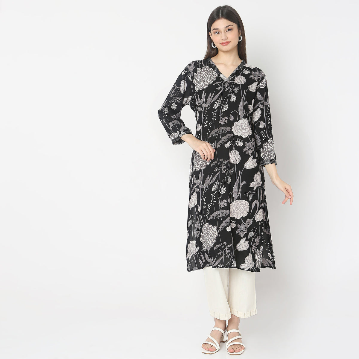 Straight Fit Printed Kurta