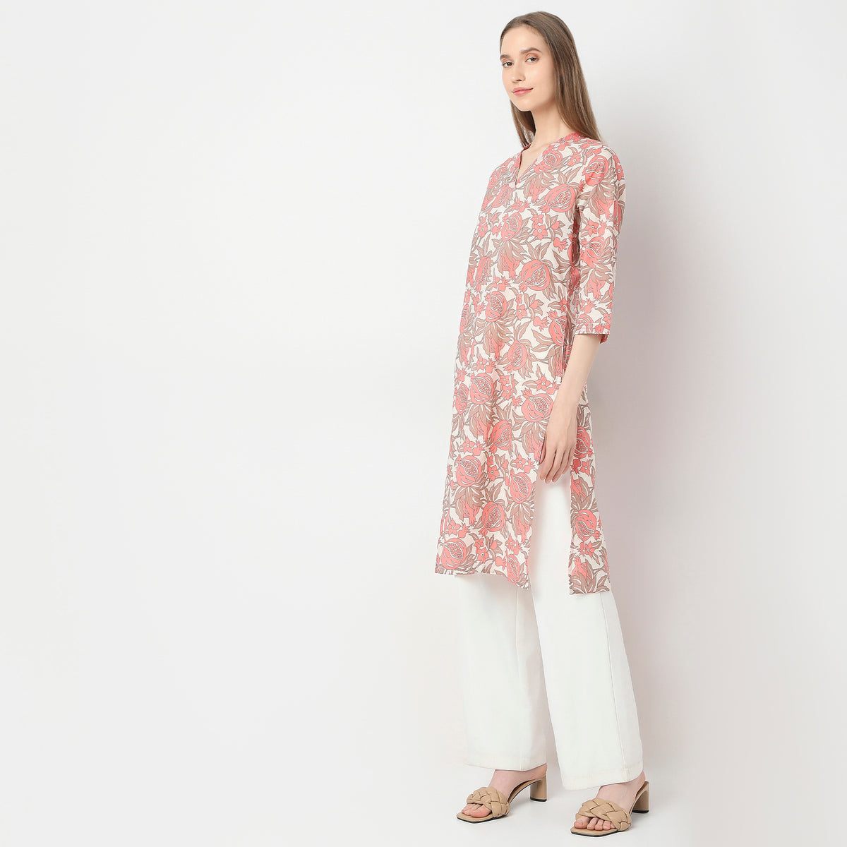 Straight Fit Printed Kurta