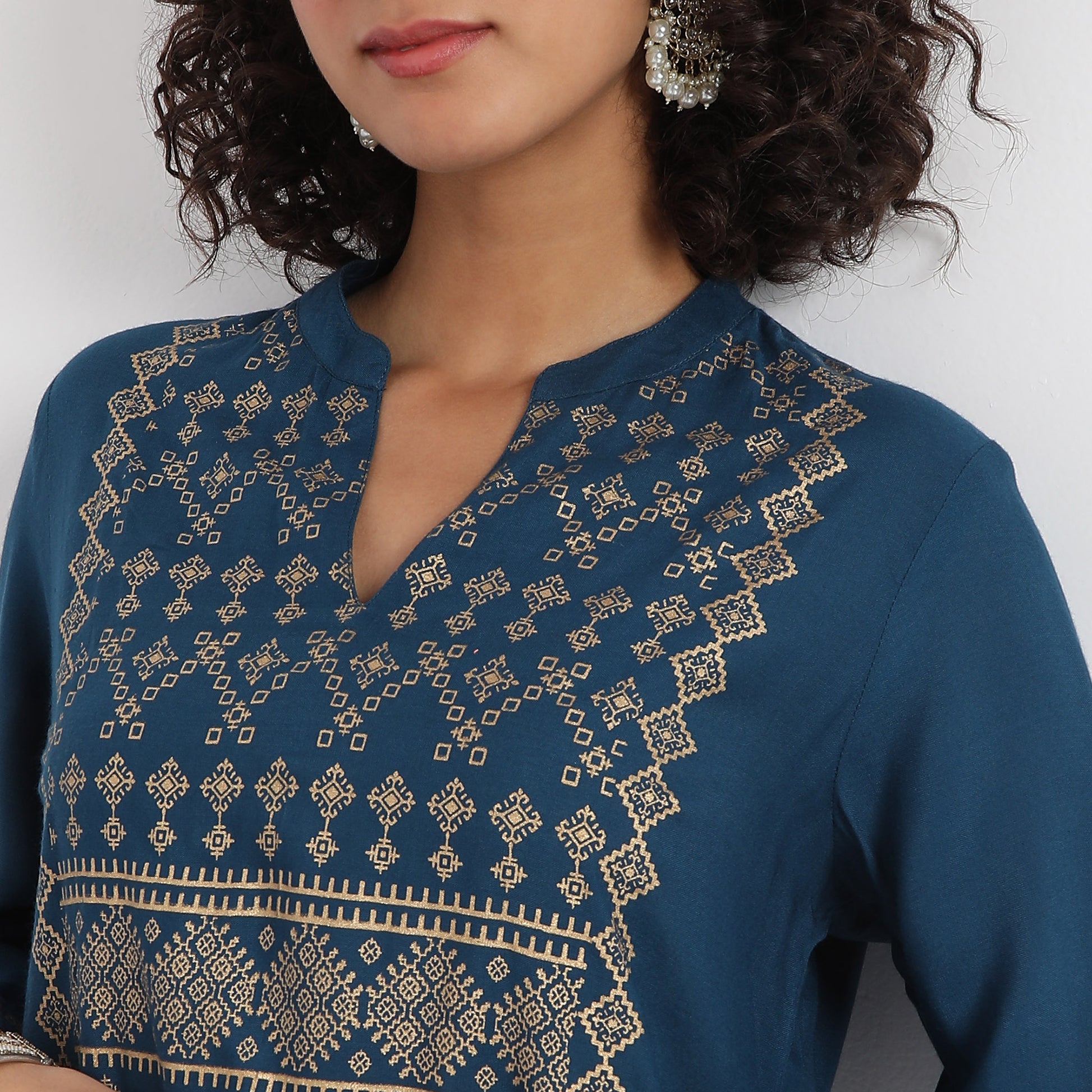 Straight Fit Printed Kurta