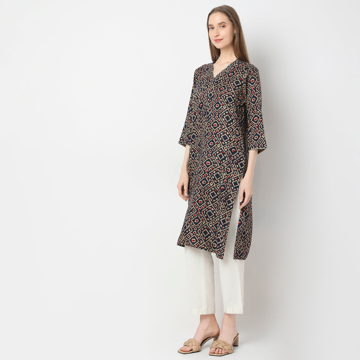 Straight Fit Printed Kurta