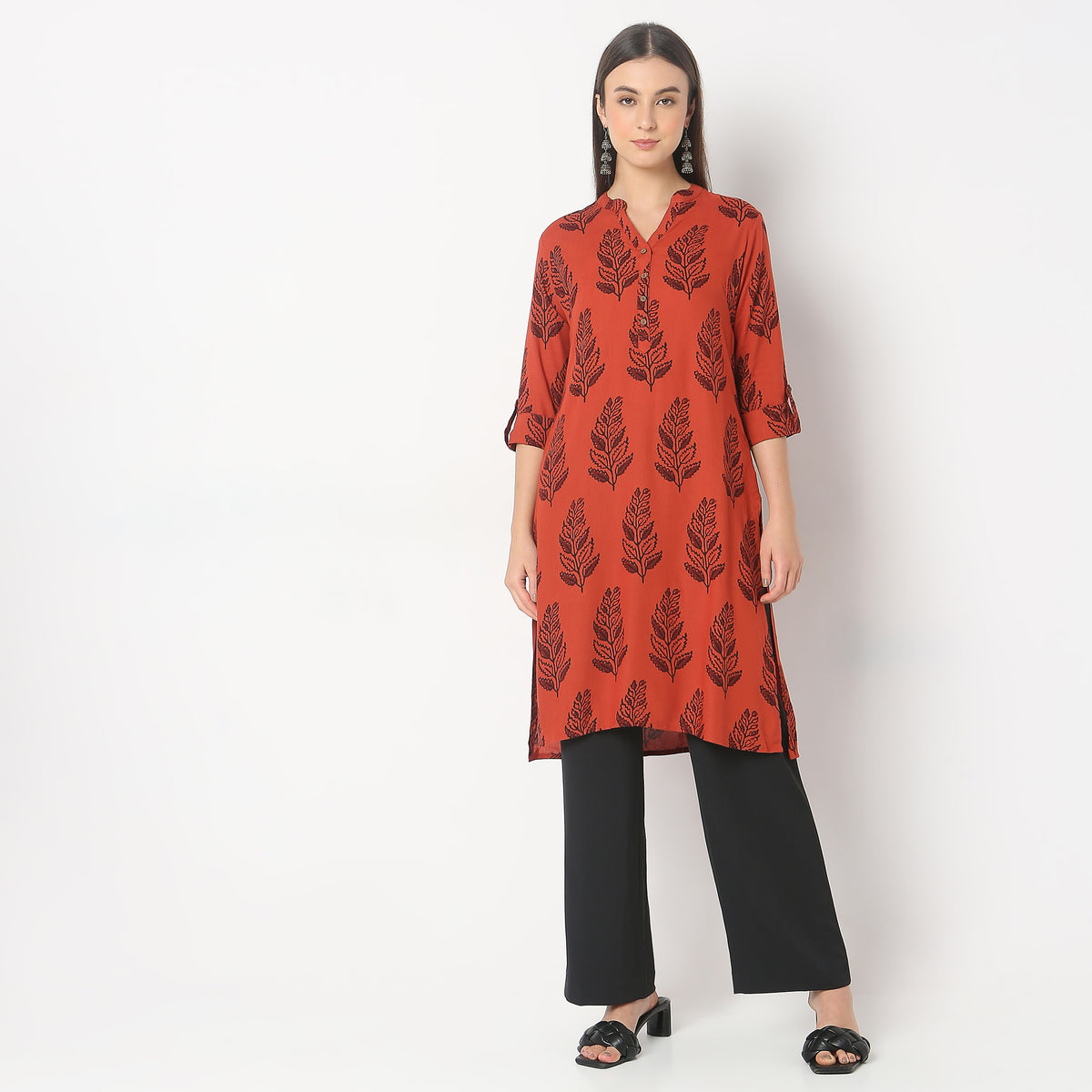 Straight Fit Printed Kurta