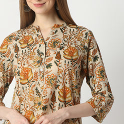 Straight Fit Floral Below Knee Kurta