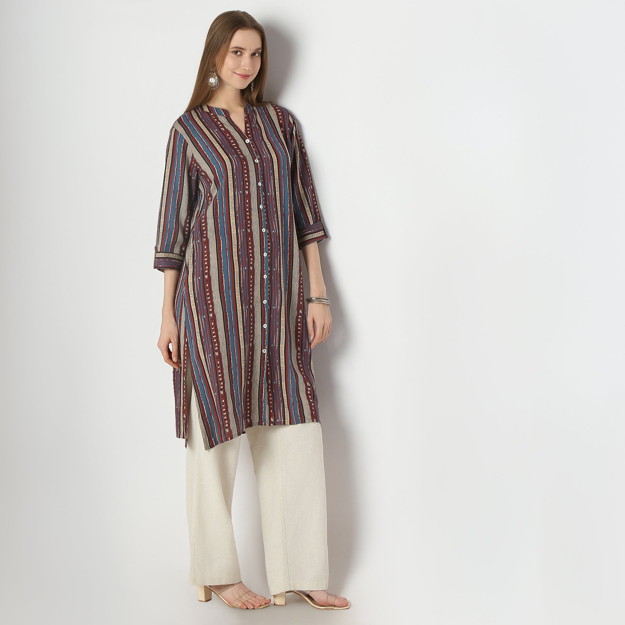 Straight Fit Printed Knee Length Kurta