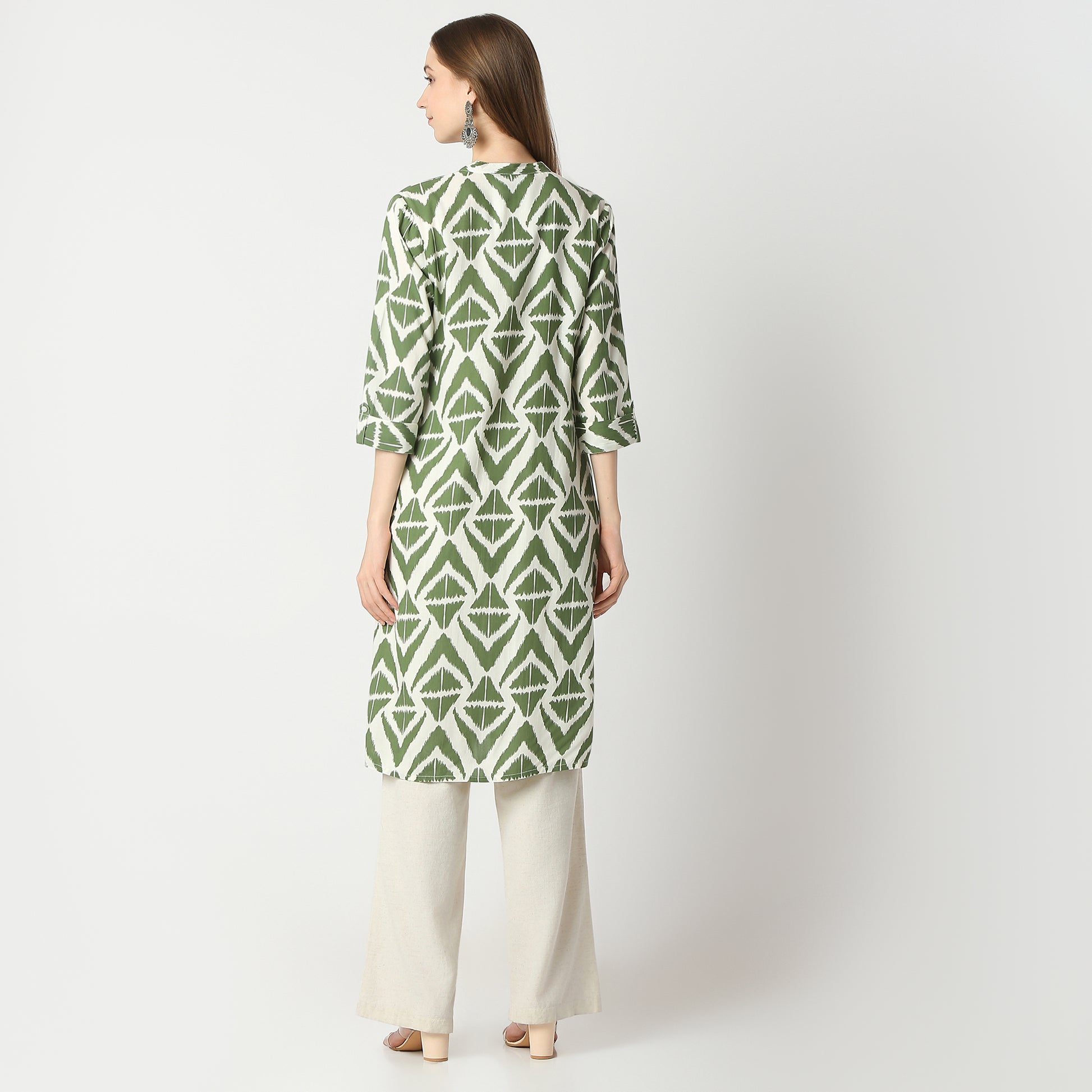 Straight Fit Printed Knee Length Kurta