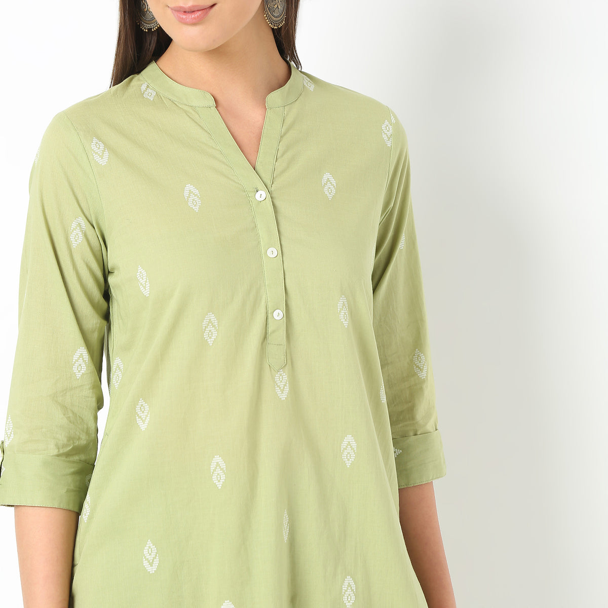 Band Neck Knee Length Three-Fourth Sleeve Printed Straight Fit Kurta