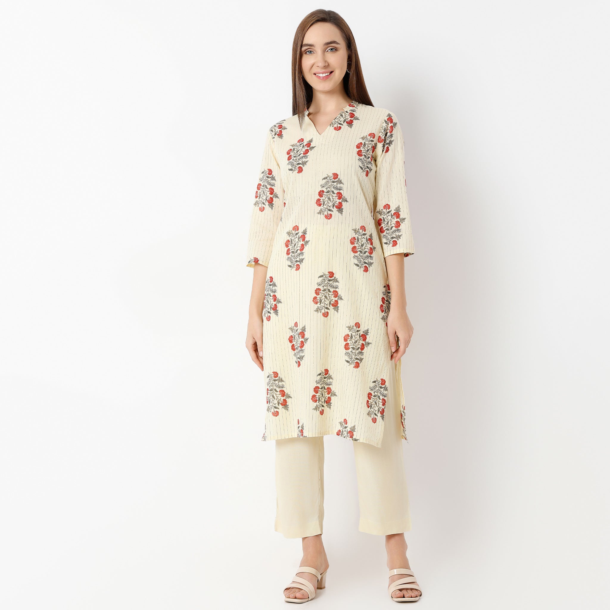 Straight Fit Printed V-Neck Kurta