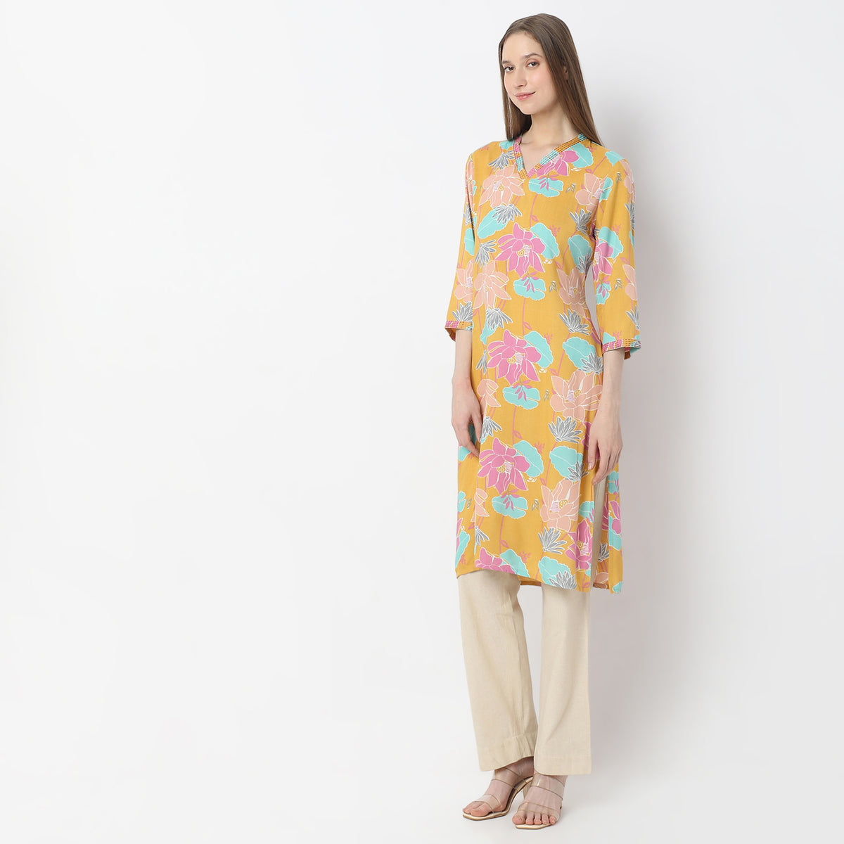 Printed Knee Length V-Neck Straight Core Kurta