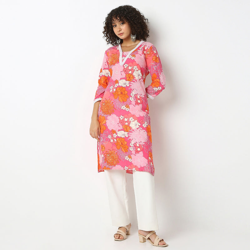 Straight Fit Printed V-Neck Kurta