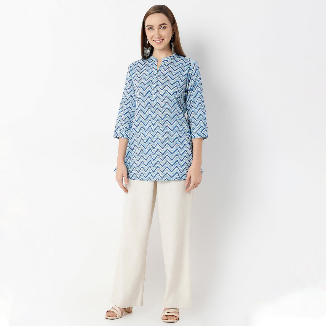 Straight Fit Printed Band Neck Kurta
