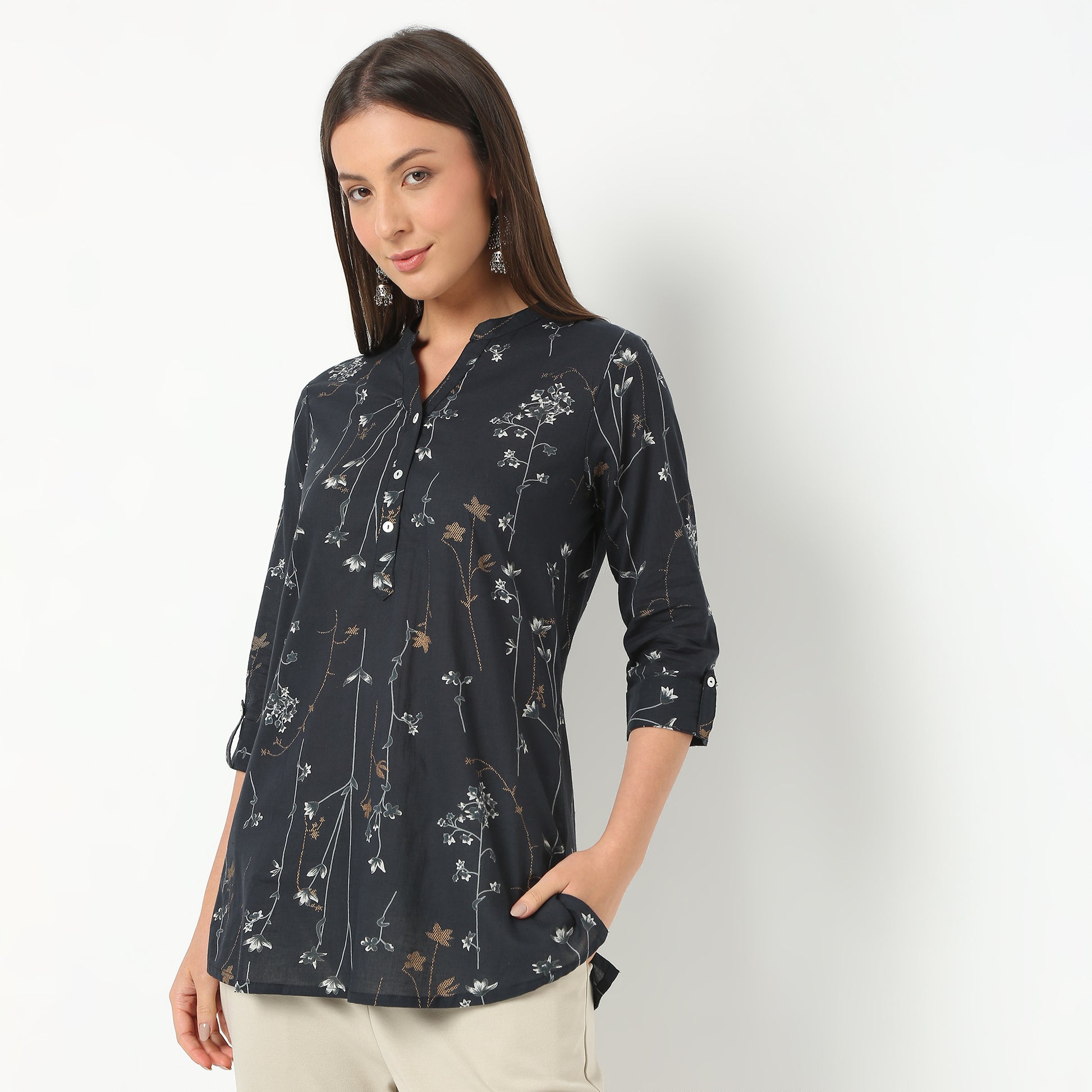 Band Neck Short Length Three-Fourth Sleeve Printed Straight Fit Kurta