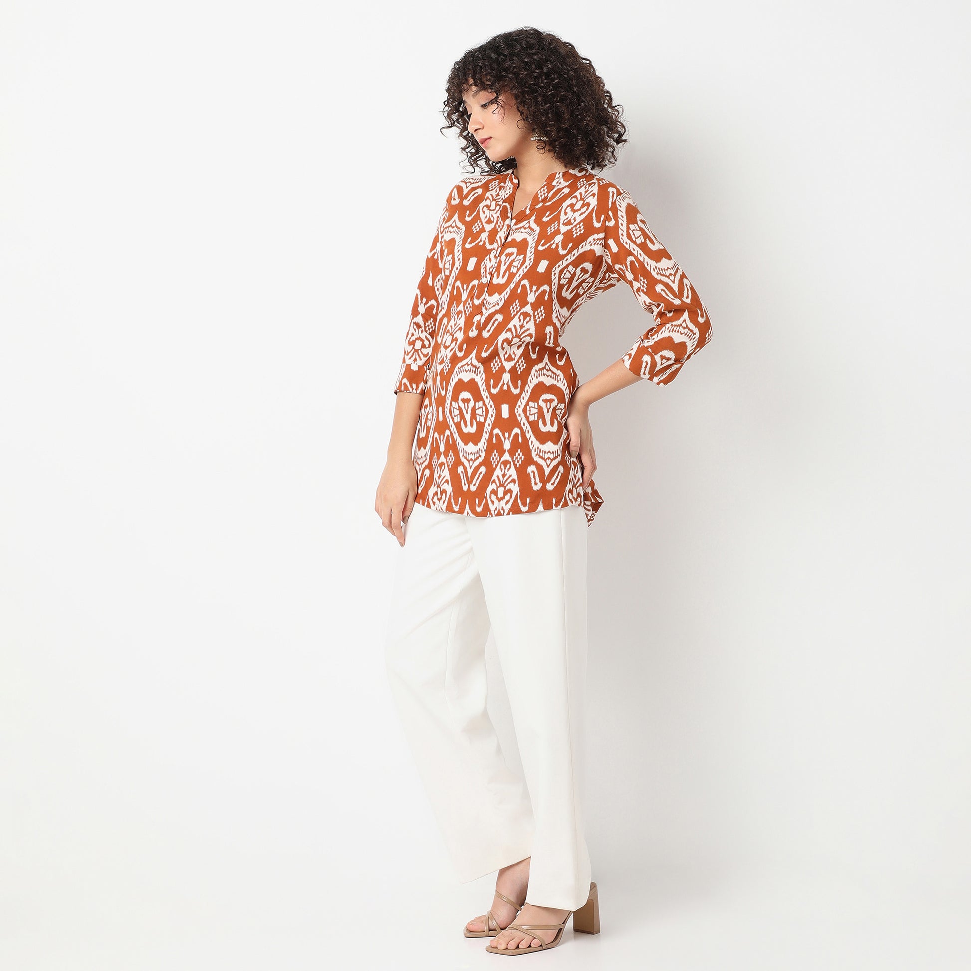 Straight Fit Printed Band Neck Kurta