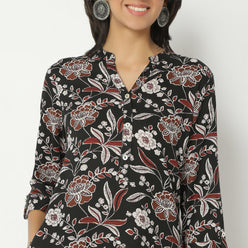 Regular Fit Printed Band Collar Below Knee Kurta