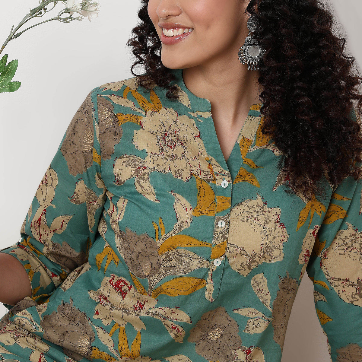 Floral Print Band Neck Half Placket Kurta
