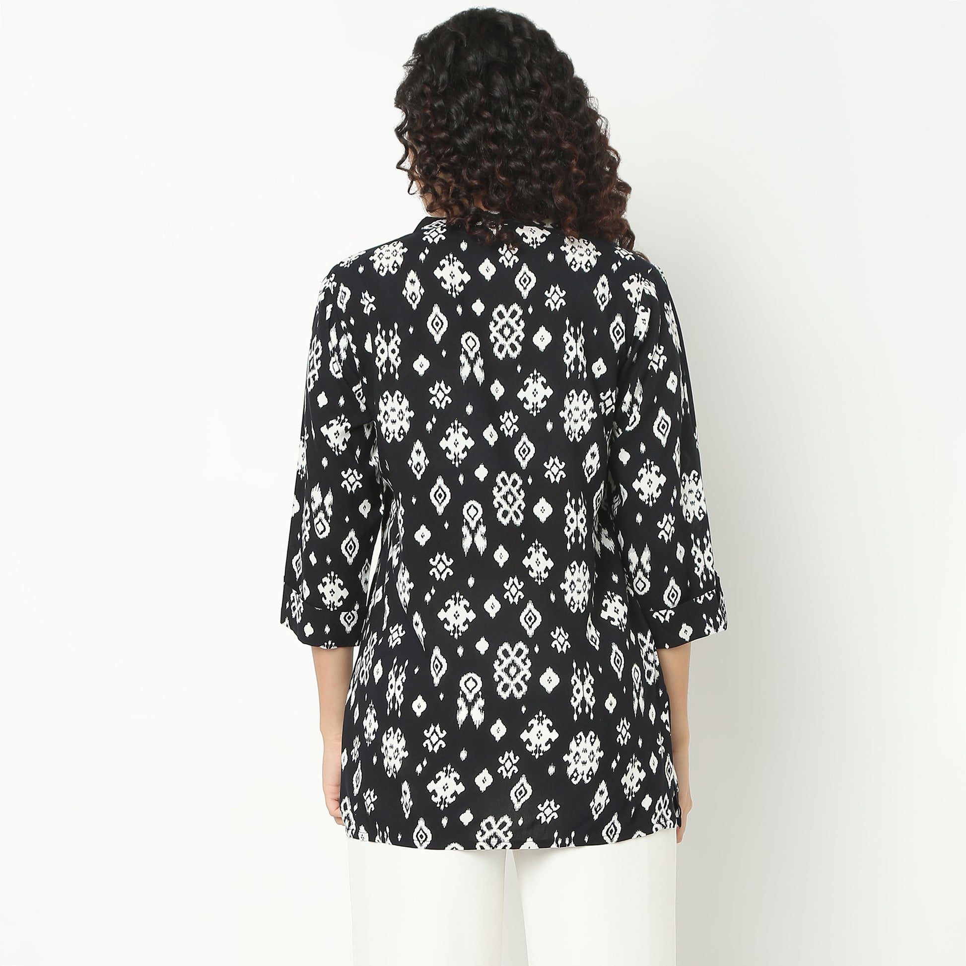 Straight Fit Printed Band Collar Short Kurta