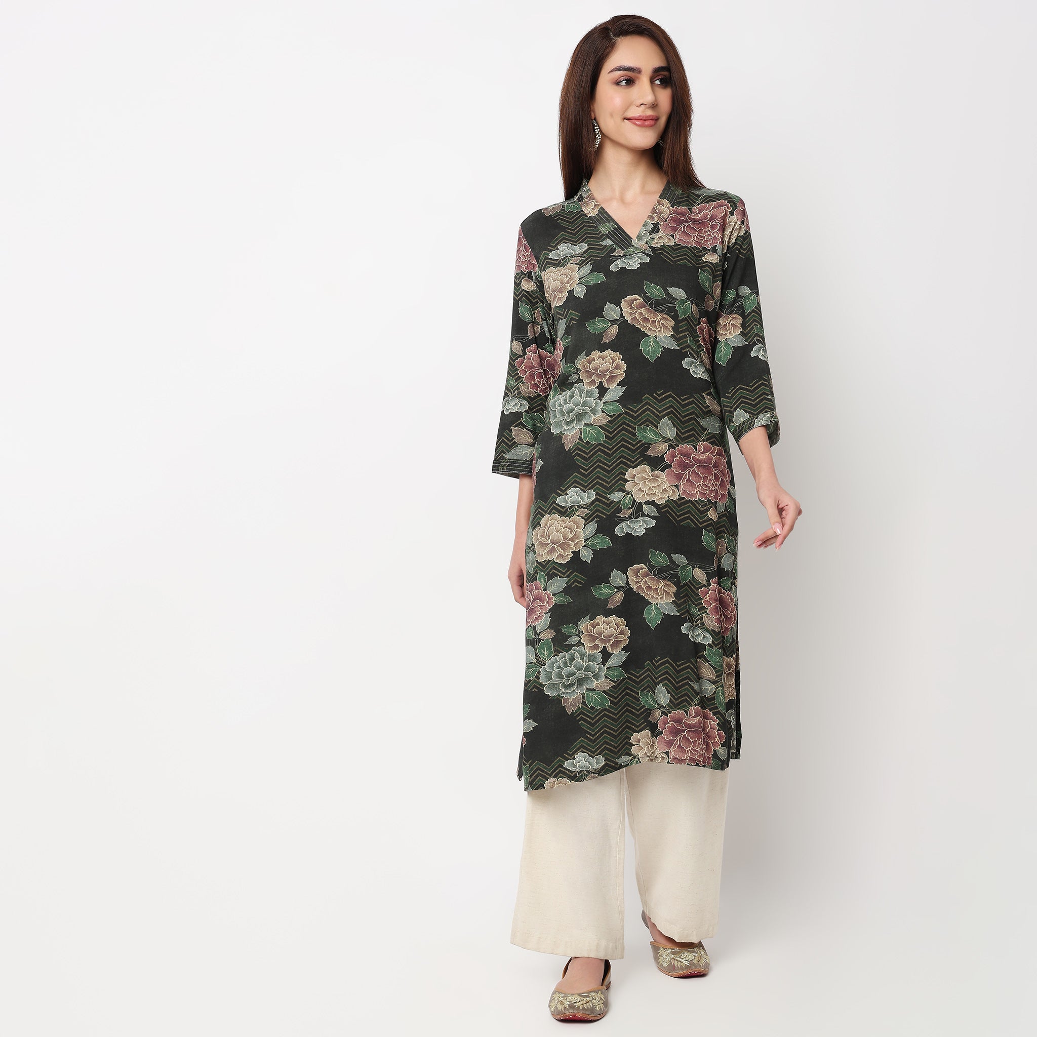 V-Neck Printed Long Kurta
