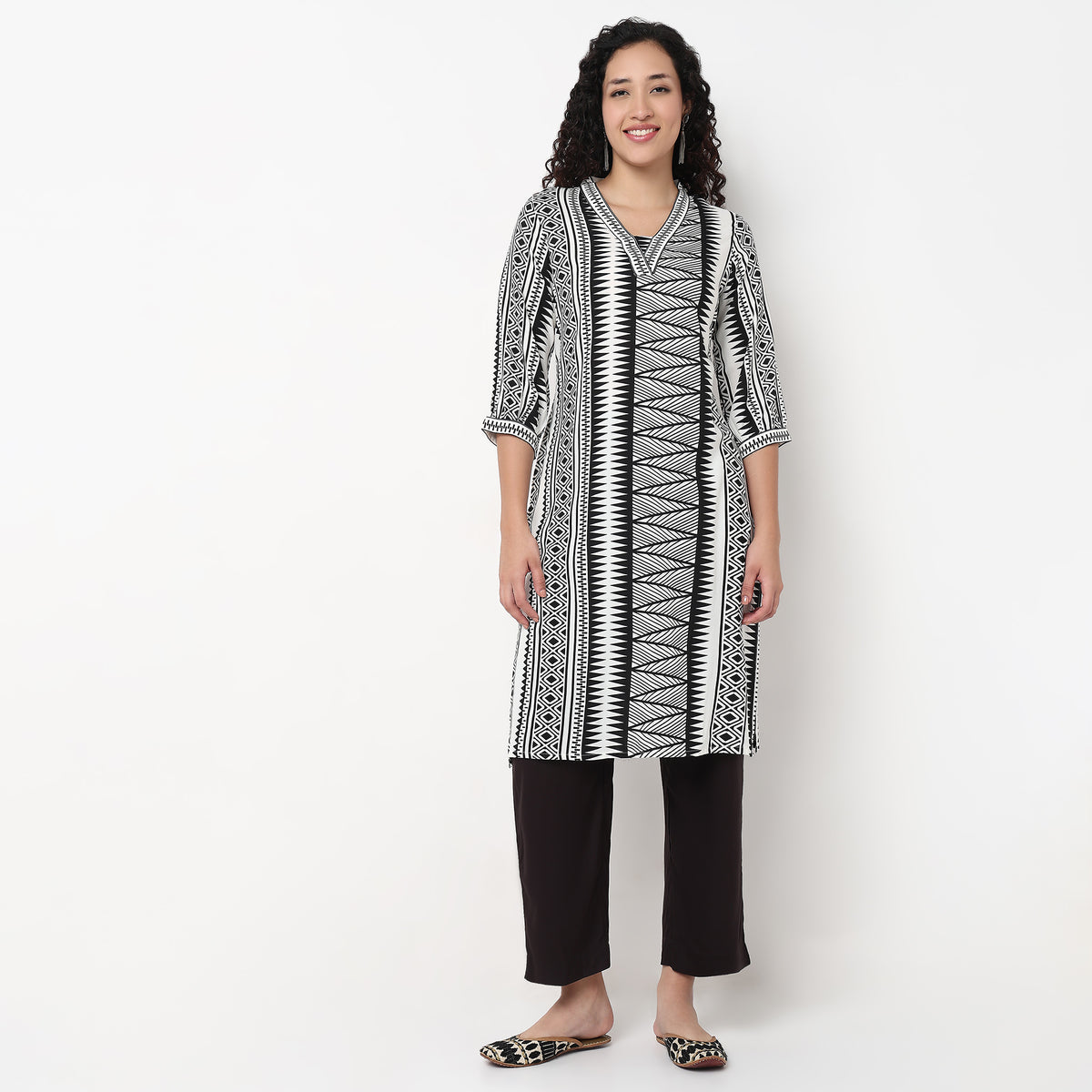 V-Neck With Gusset Printed Long Kurta