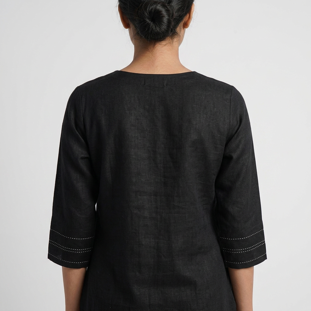 Solid Round Neck With Slit Kurta