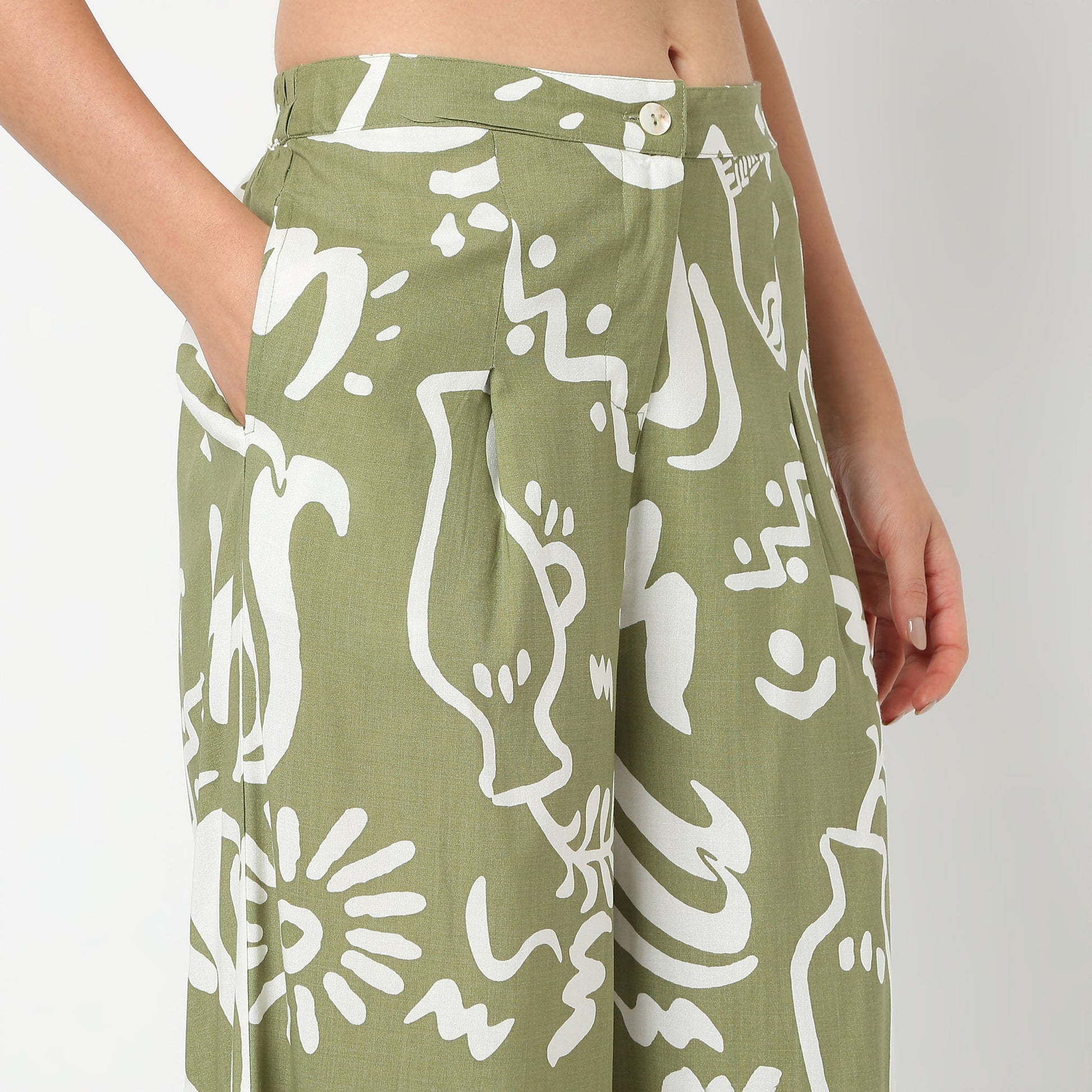 Ankle Length Printed Straight Fit Pants