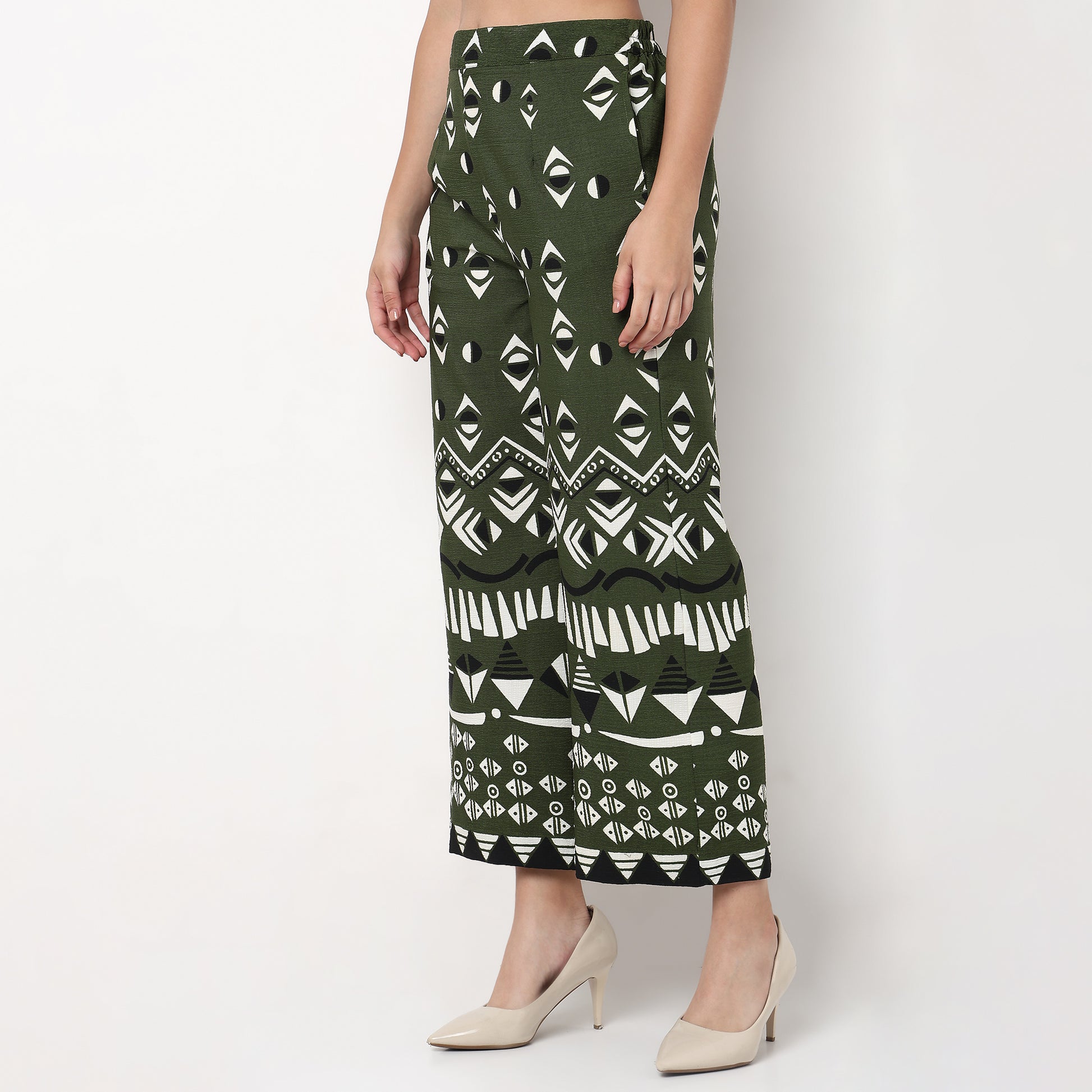 High Rise Printed Straight Pant