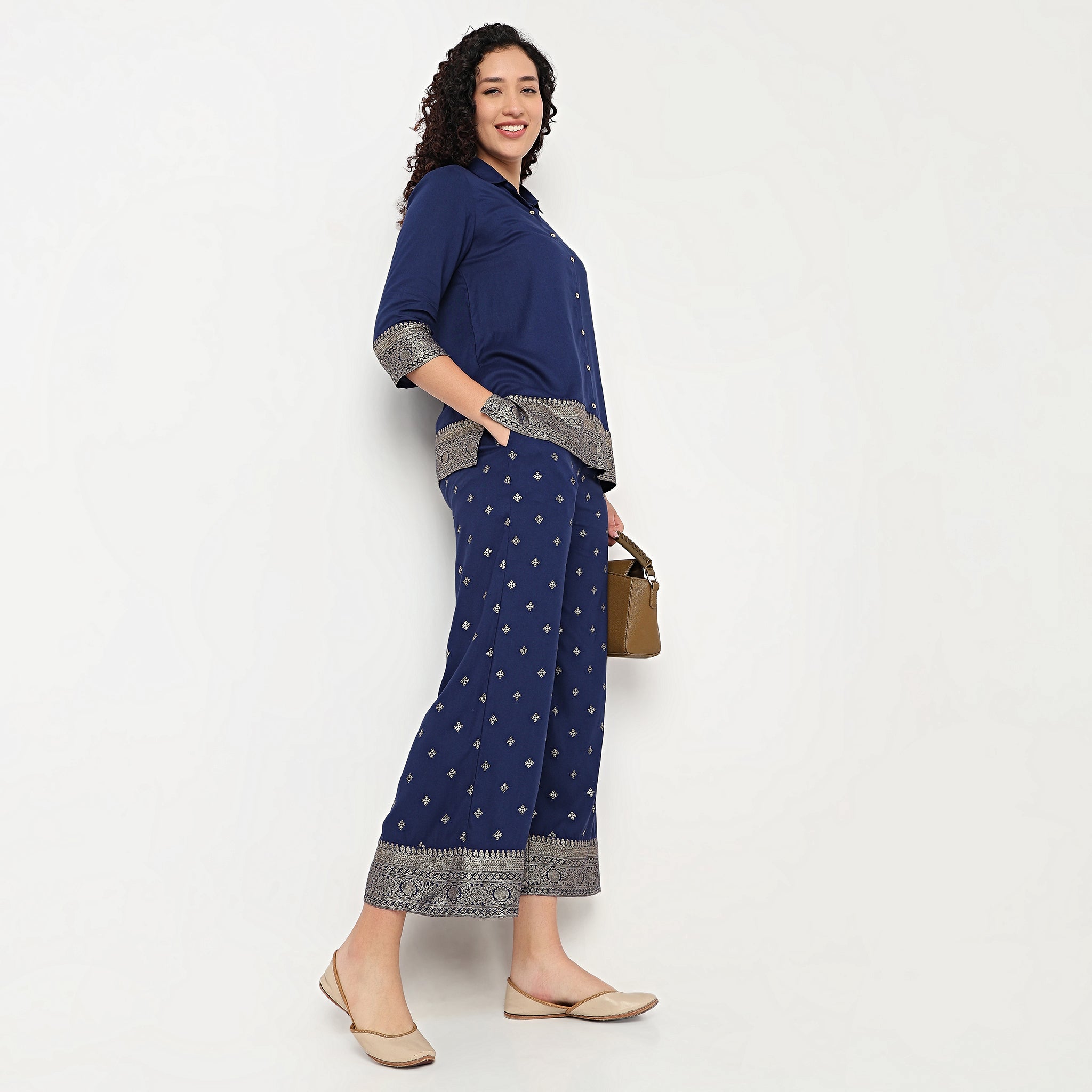 Printed Flared High Rise Pants