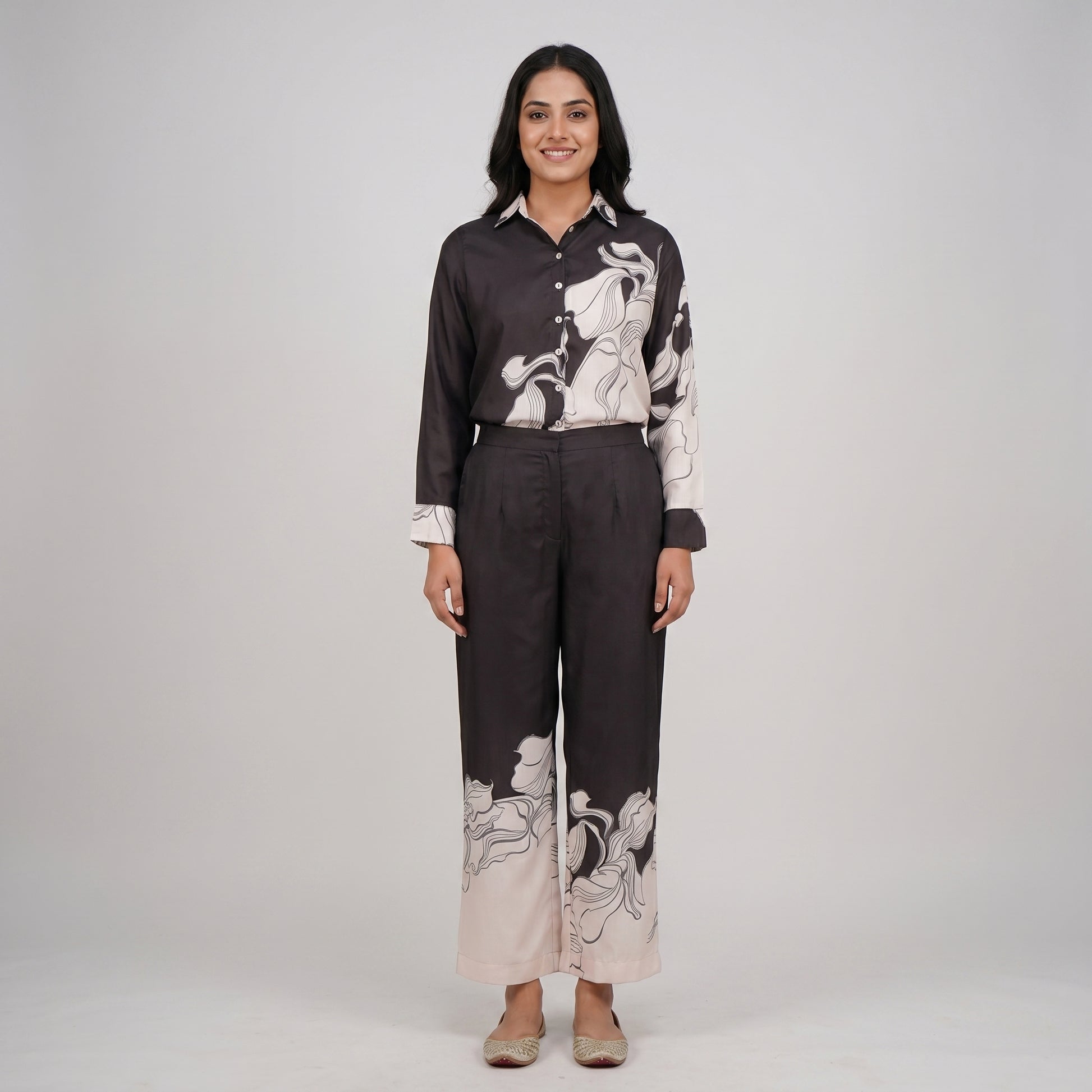 Printed High Rise Straight Pants