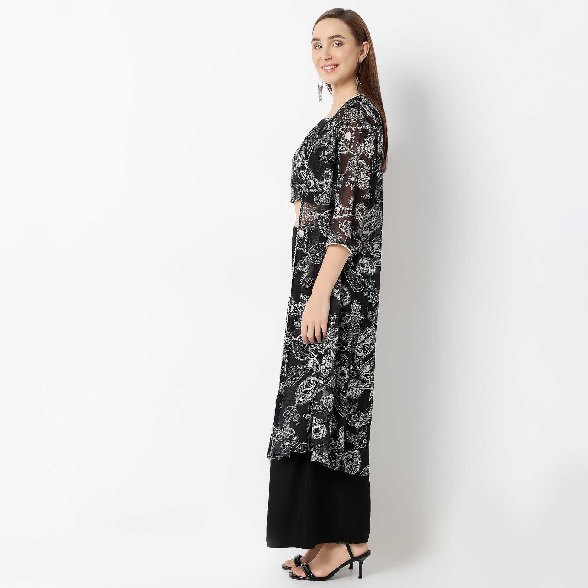 Flare Fit Printed Square Neck Shrug with Crop Top and Pant Set