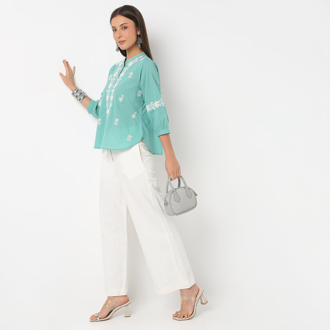 Embroidered Straight Top