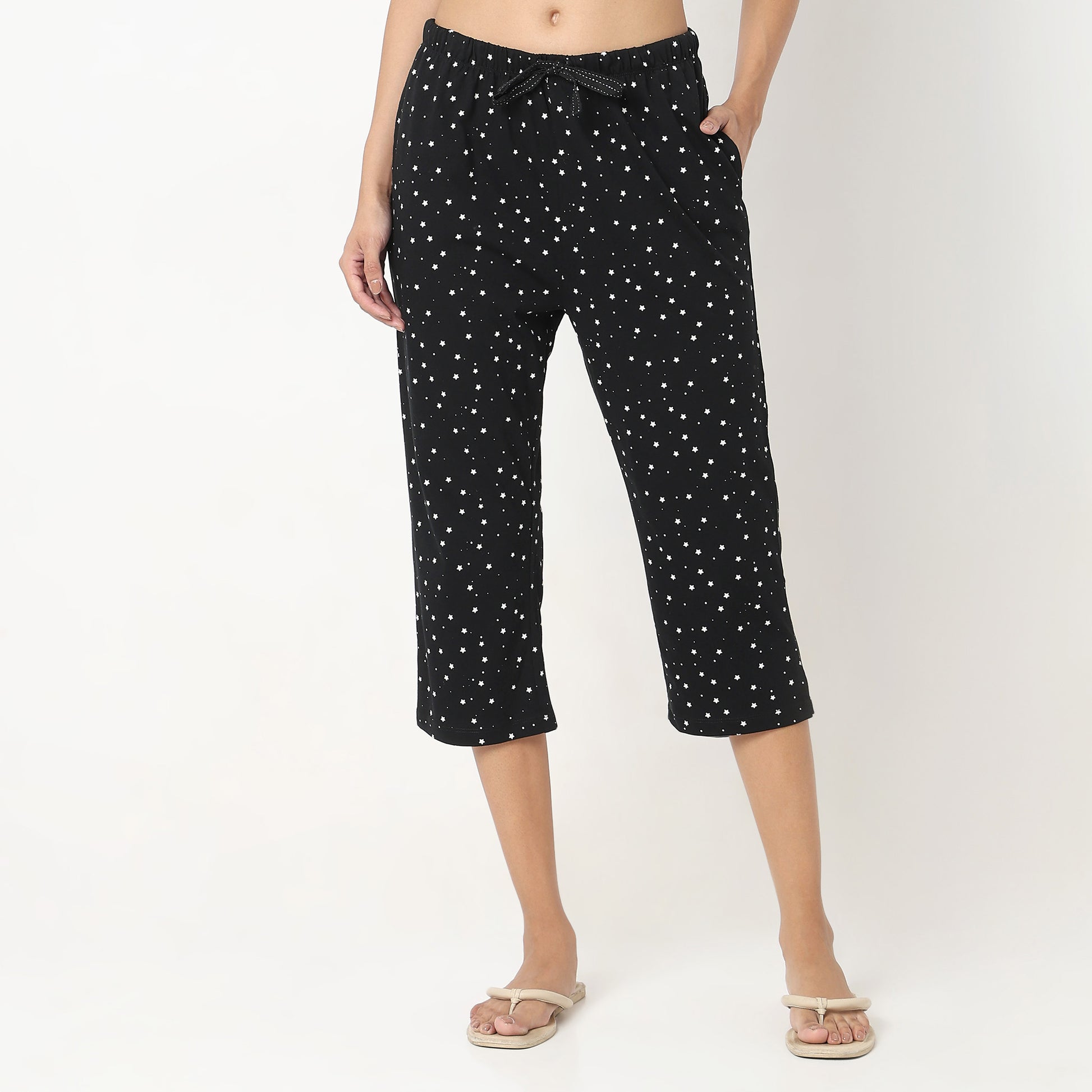 Regular Fit Printed Mid Rise Capris