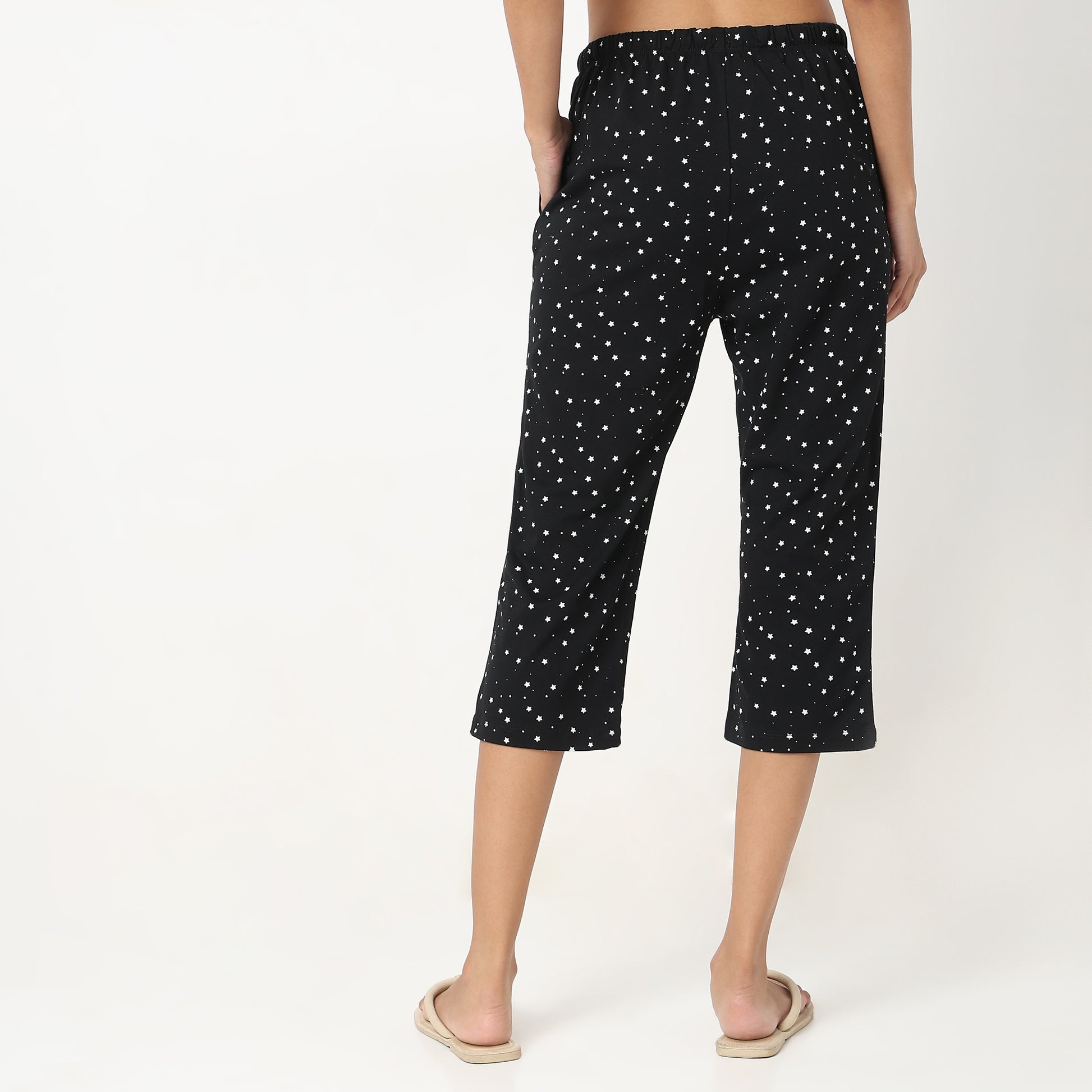 Regular Fit Printed Mid Rise Capris