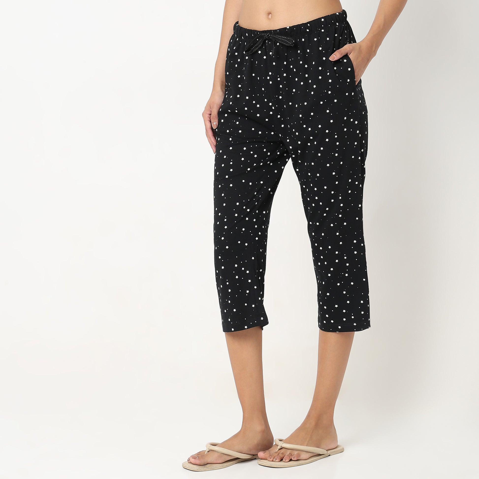 Regular Fit Printed Mid Rise Capris