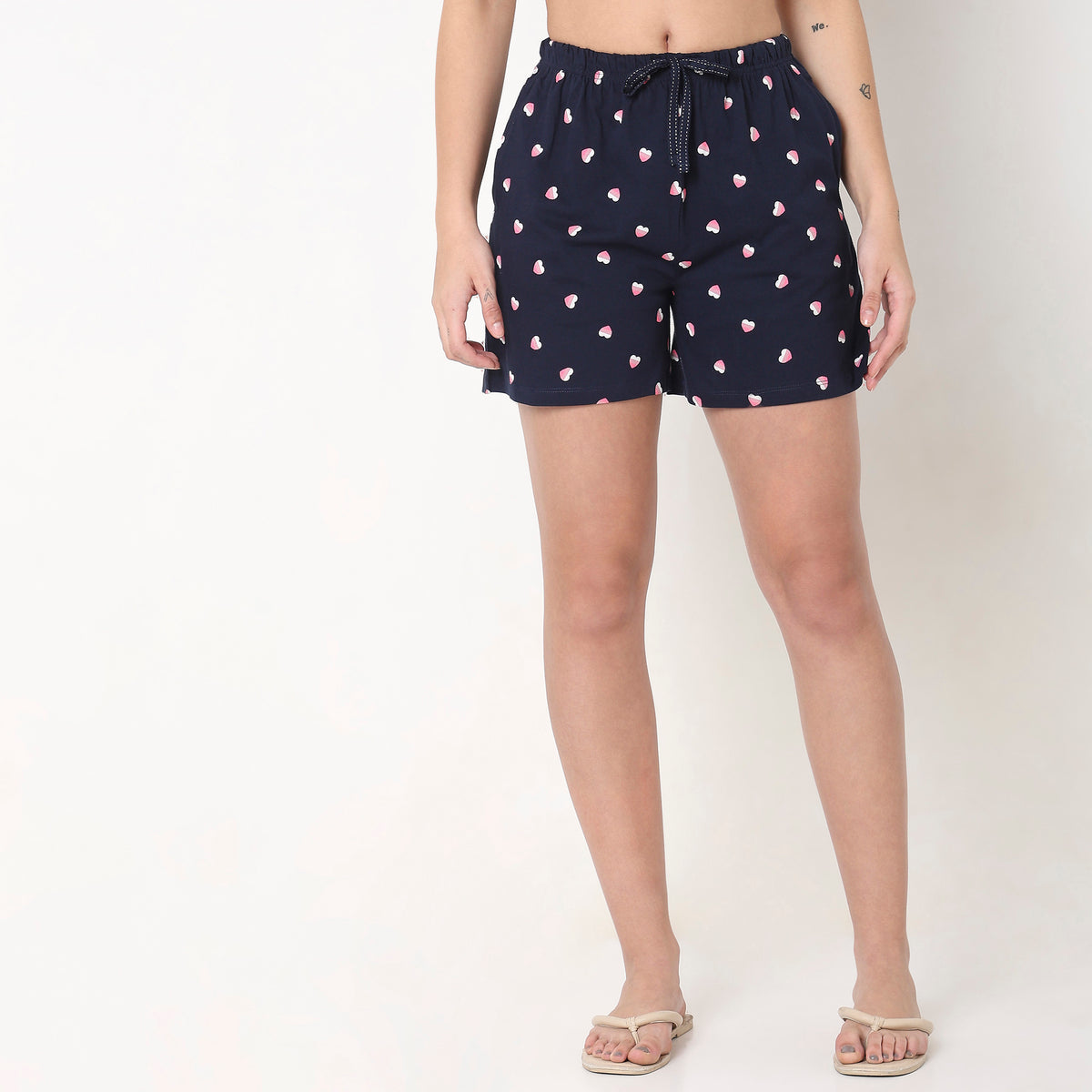 Regular Fit Printed Mid Rise Shorts