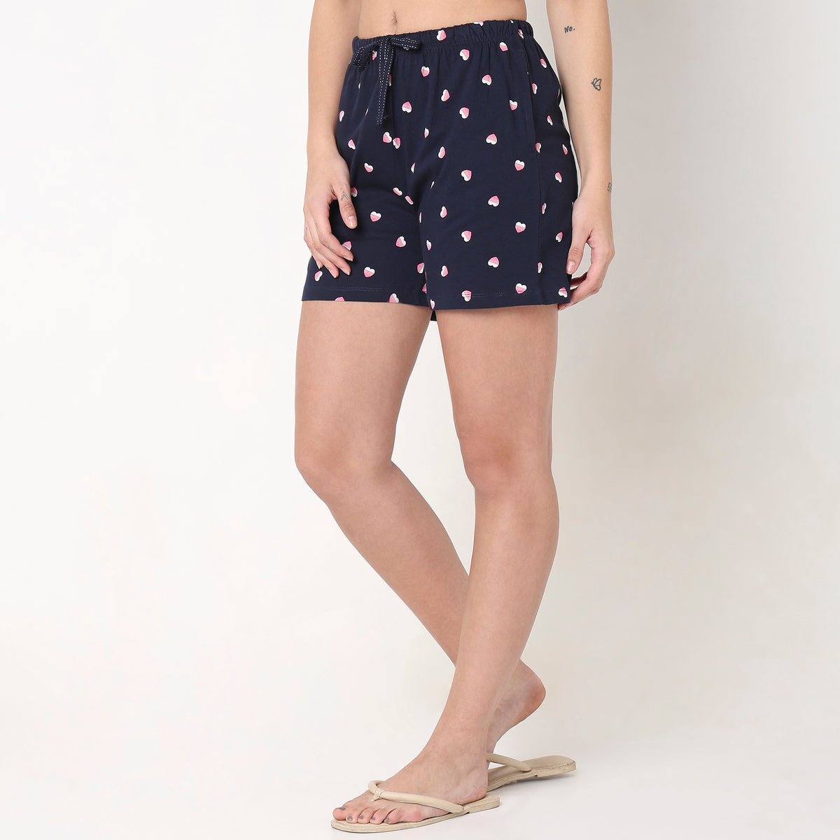 Regular Fit Printed Mid Rise Shorts