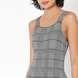 Slim Fit Houndstooth Dress