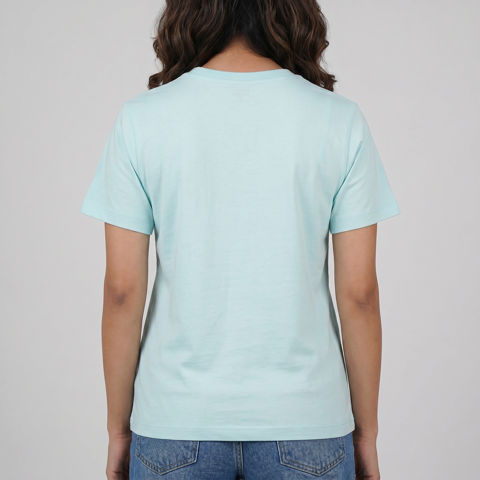 Knitted Cotton Solid T-Shirt