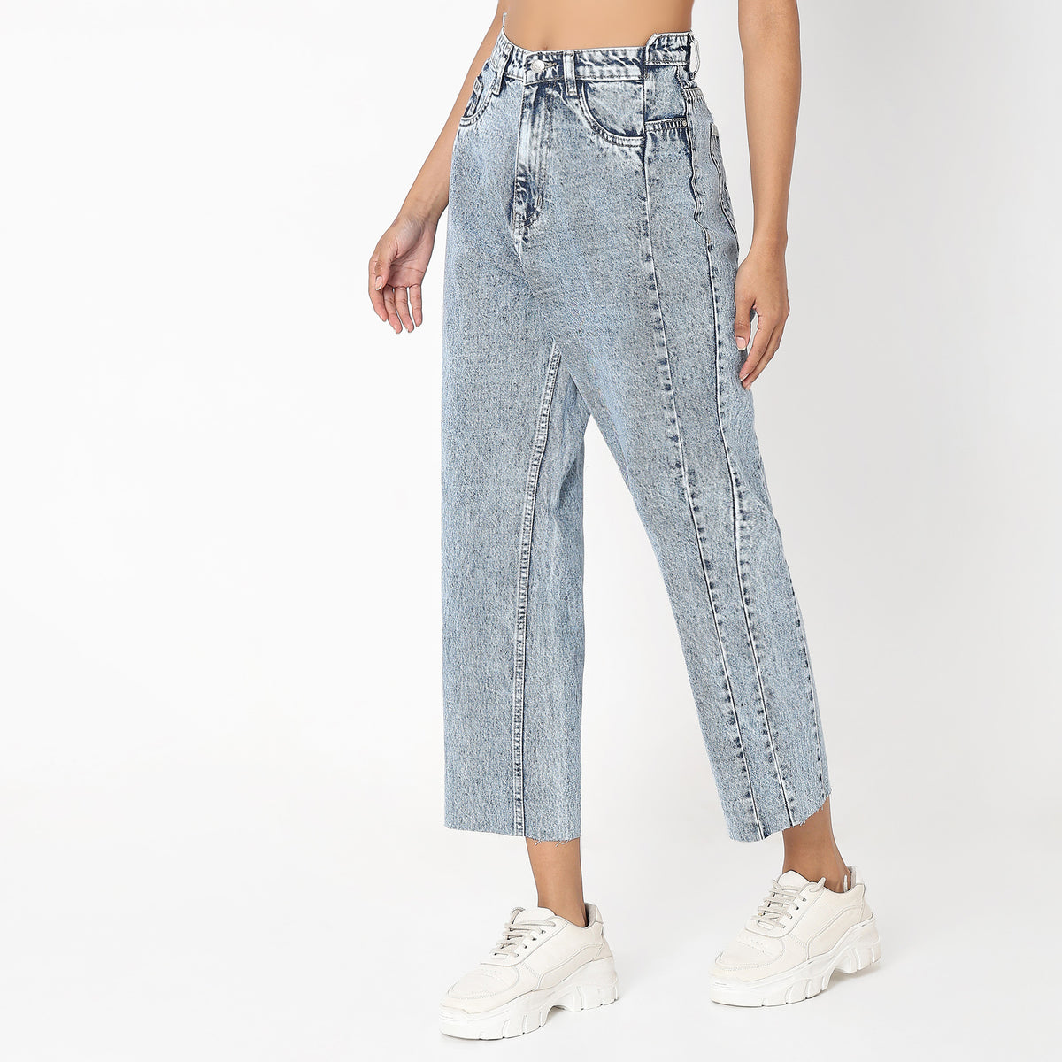 Straight Fit Solid High Rise Jeans